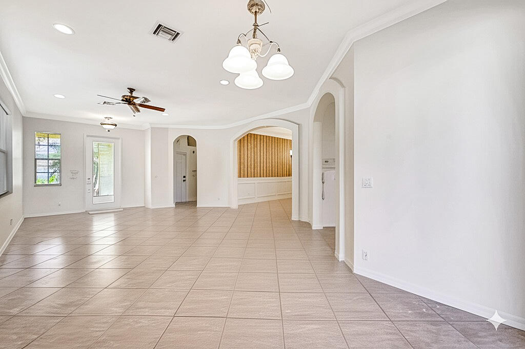 MARINER BAY - Residential