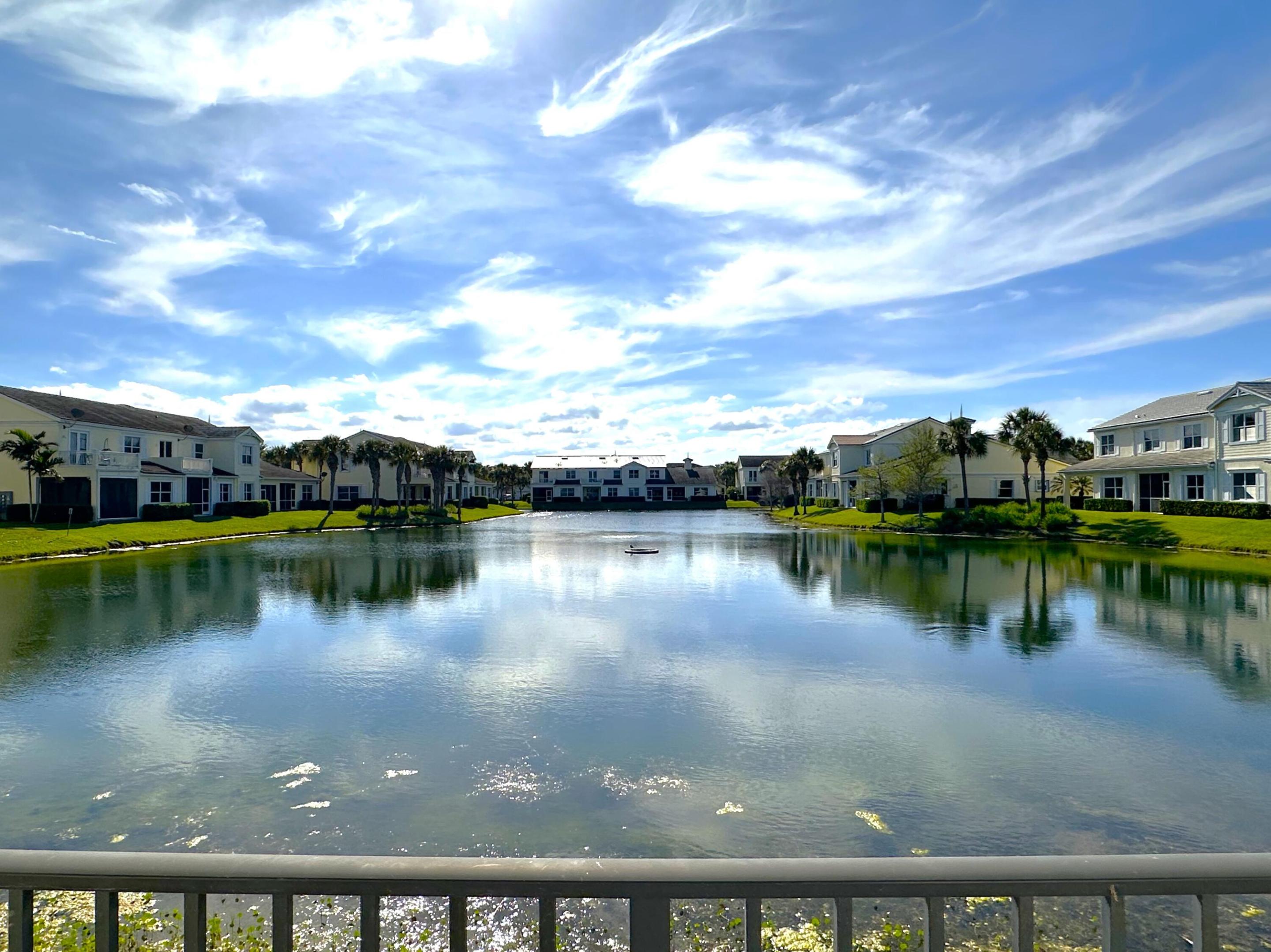 MARINER BAY - Residential