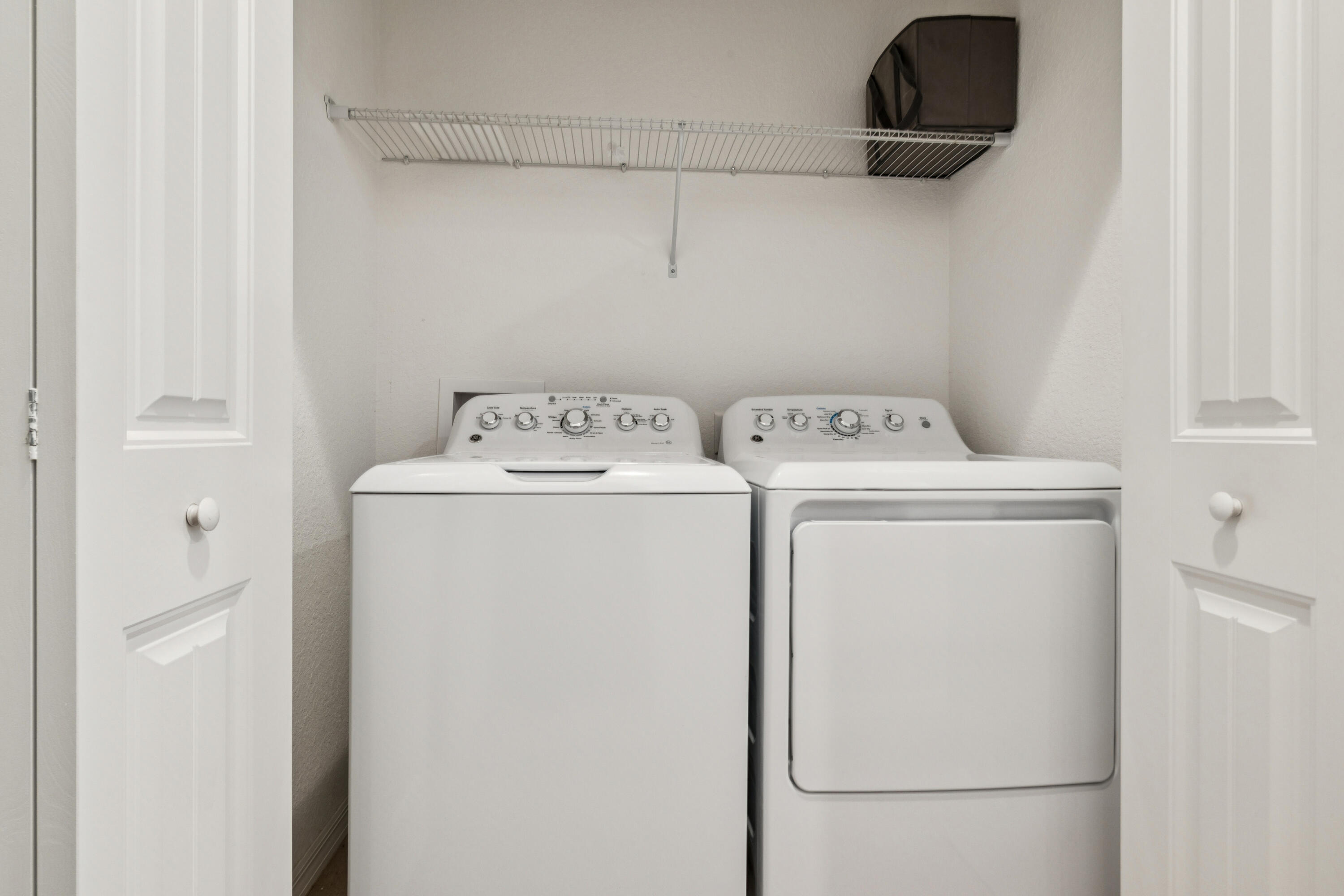 WATERVILLE - Residential Lease