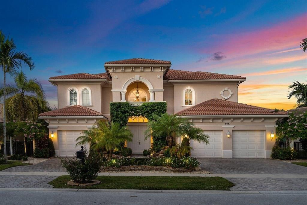 Photo of 8641 Wellington View Drive, West Palm Beach, FL 33411 (MLS # R10758195)