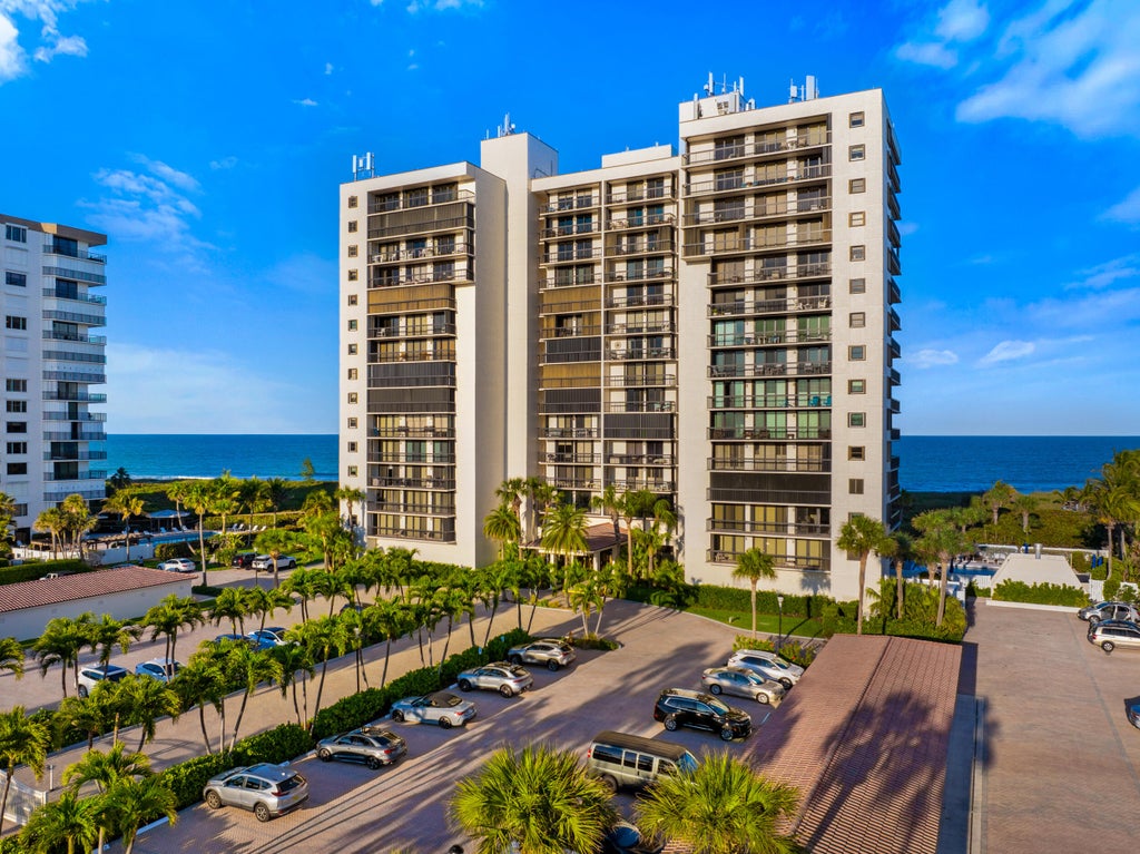 Photo of 3100 N Highway A1a #605, Hutchinson Island, FL 34949 (MLS # R11080714)