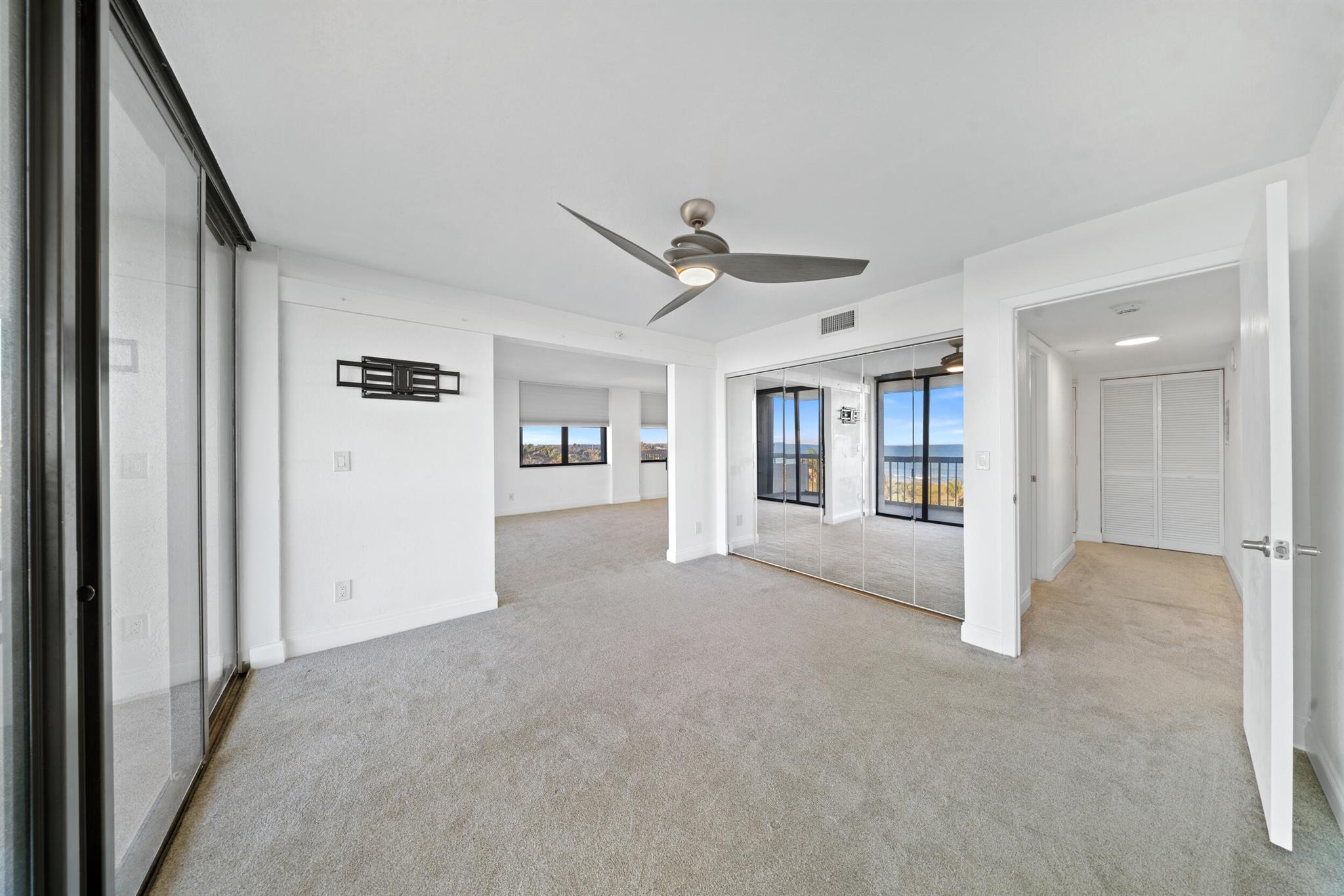 3100 N Highway A1a 605