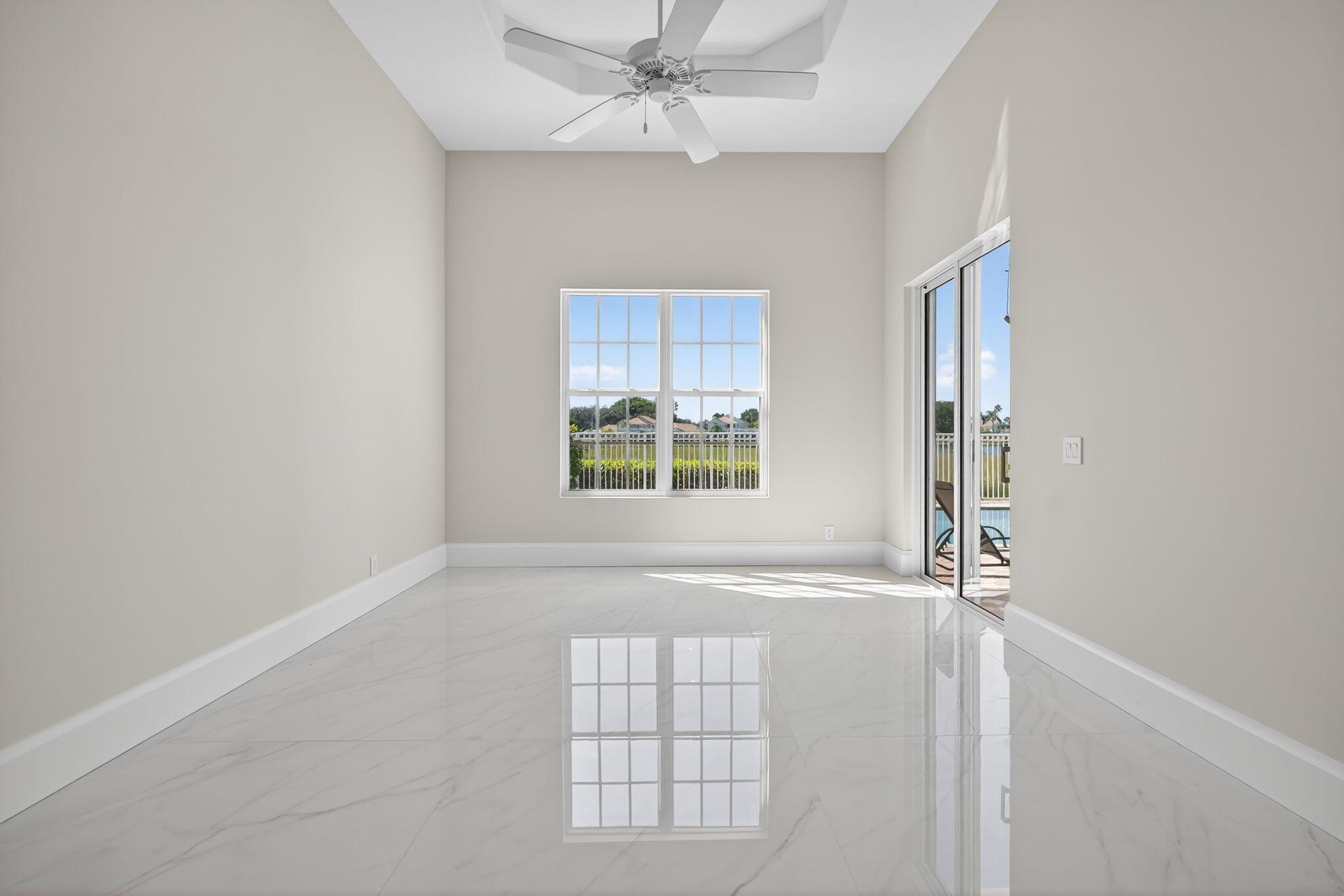 DIAMOND HEAD - Residential