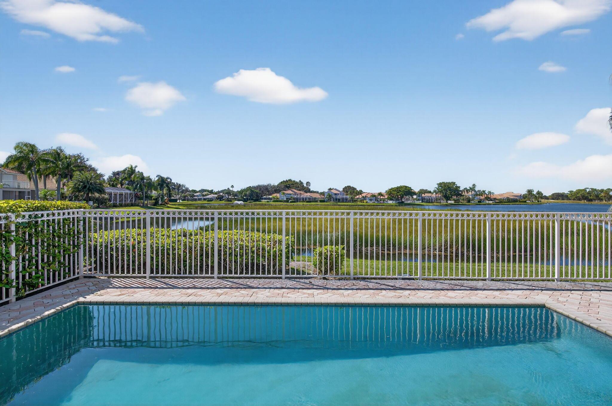 DIAMOND HEAD - Residential