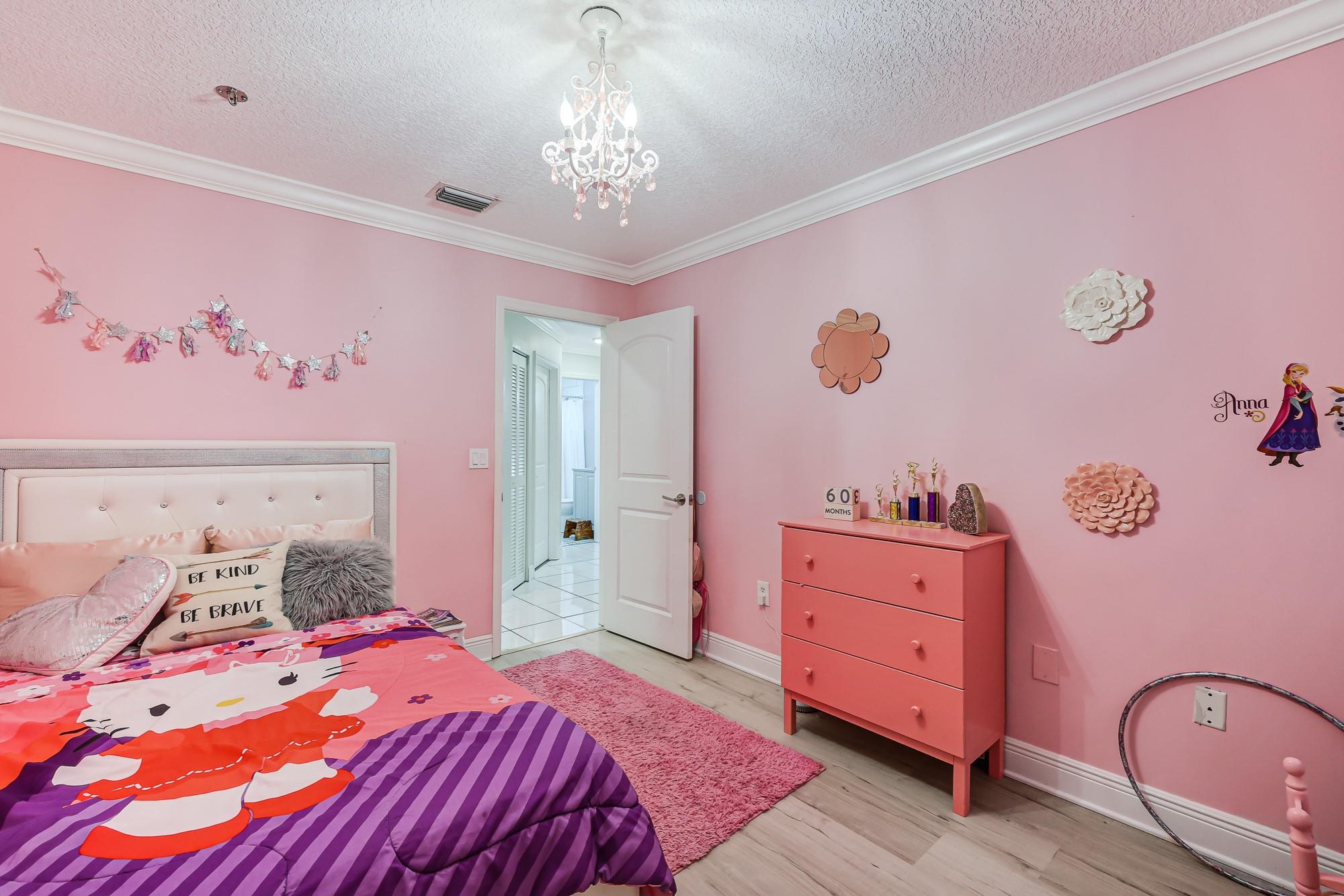 Holiday Spgs Village & - Residential
