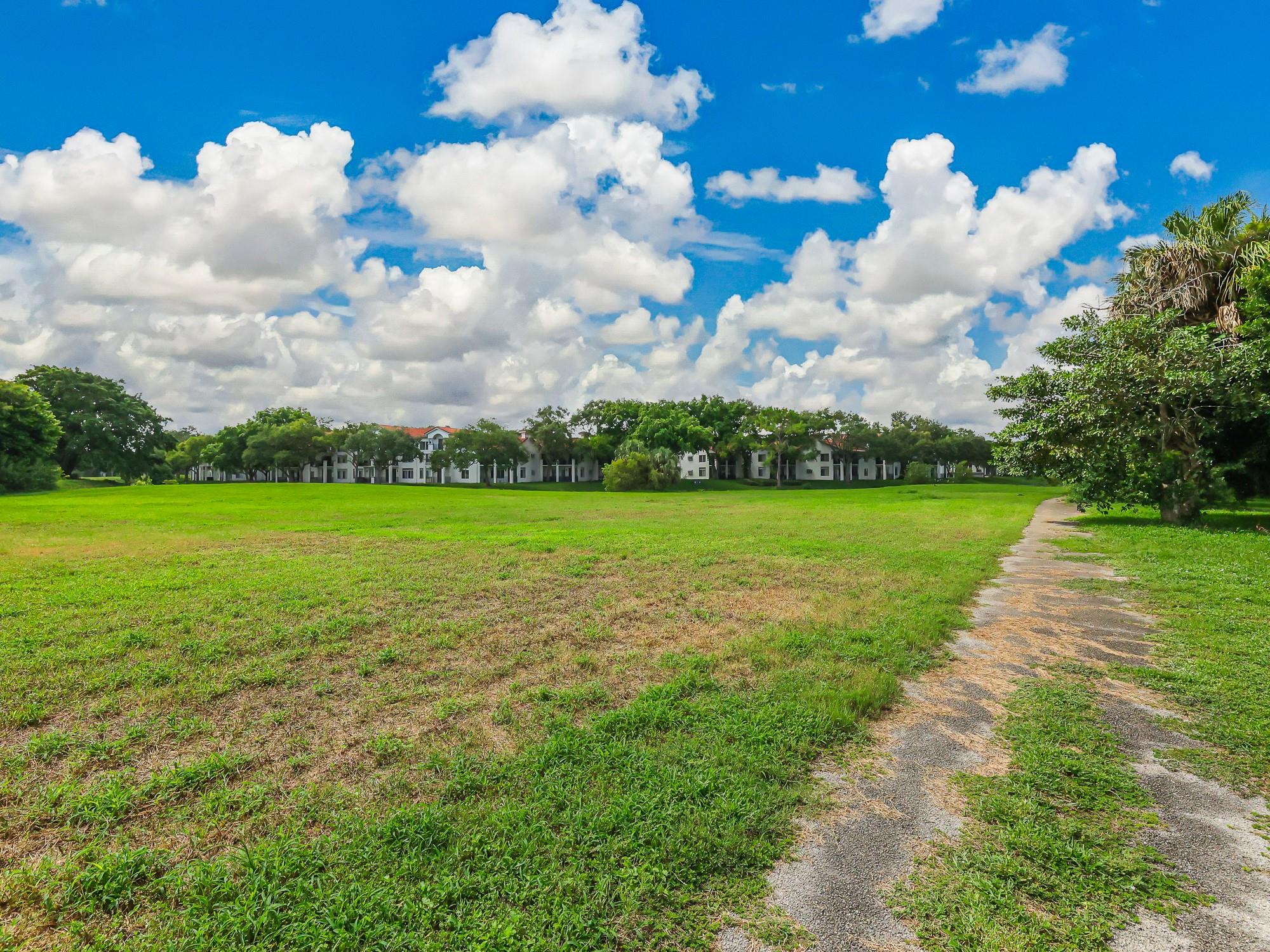 Holiday Spgs Village & - Residential