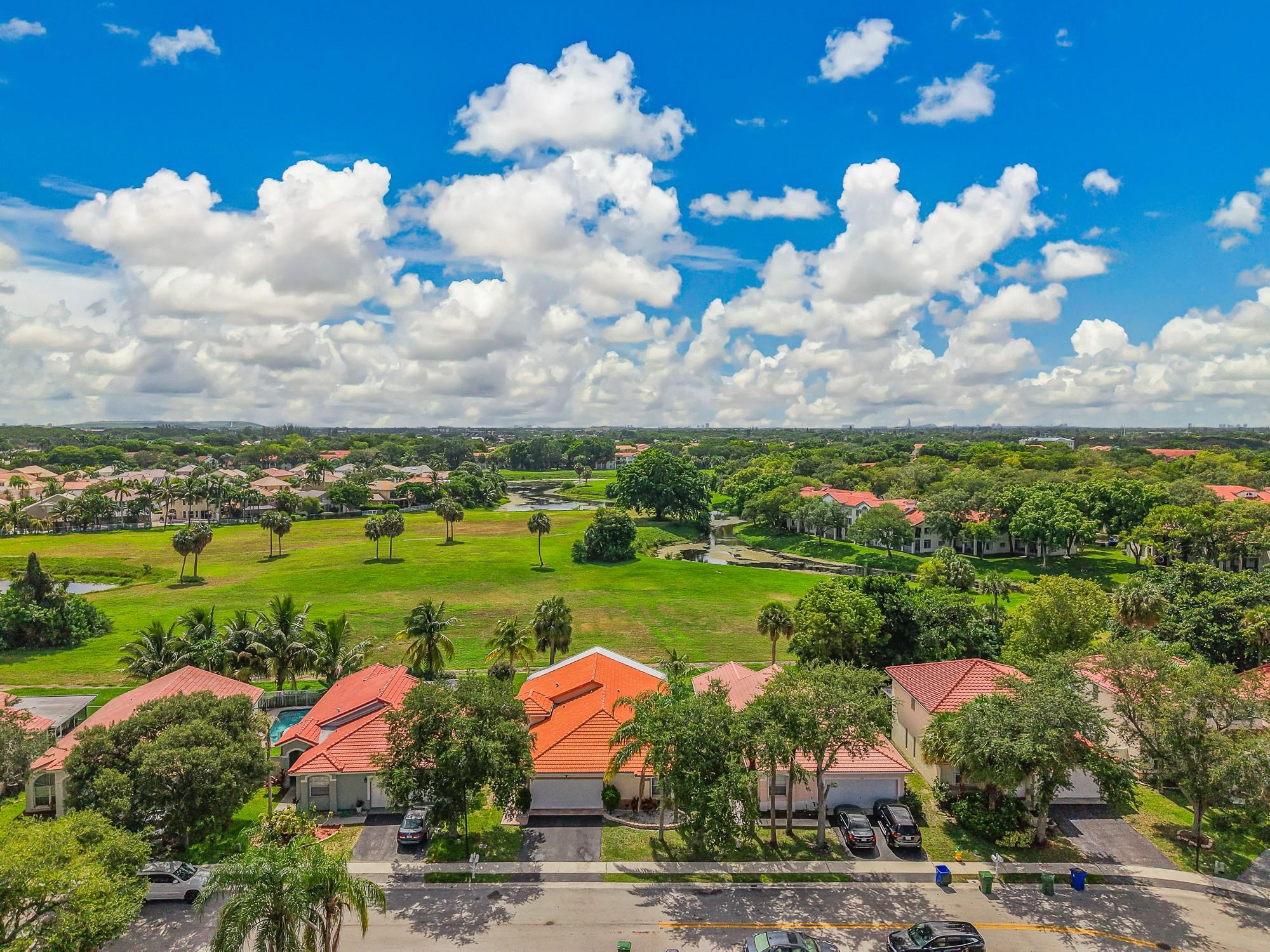 Holiday Spgs Village & - Residential