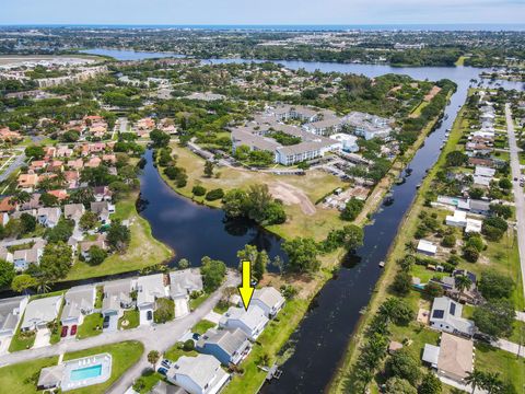 A home in Lake Worth