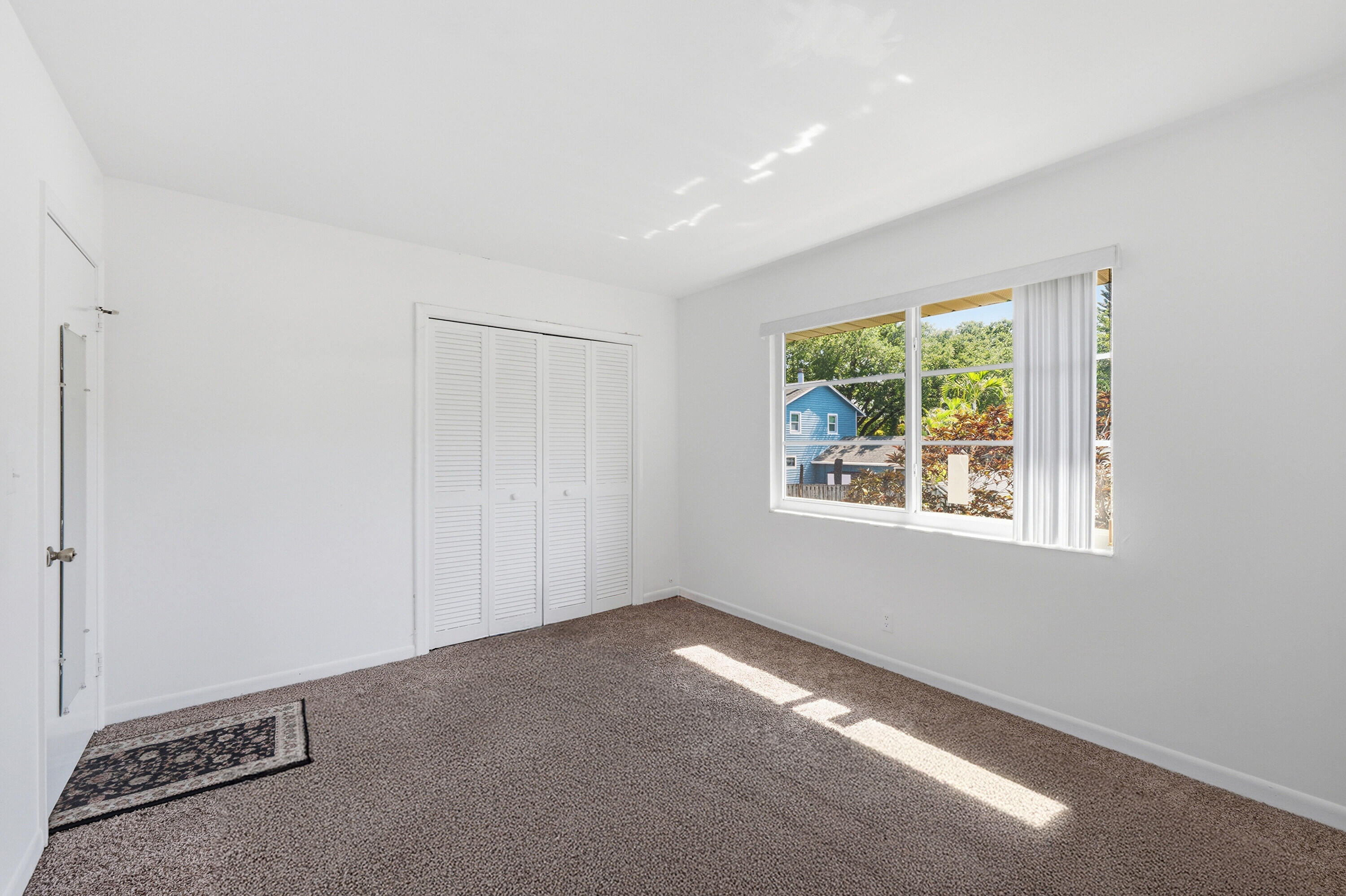 MANOR GROVE VILLAGE THREE CONDO - Residential