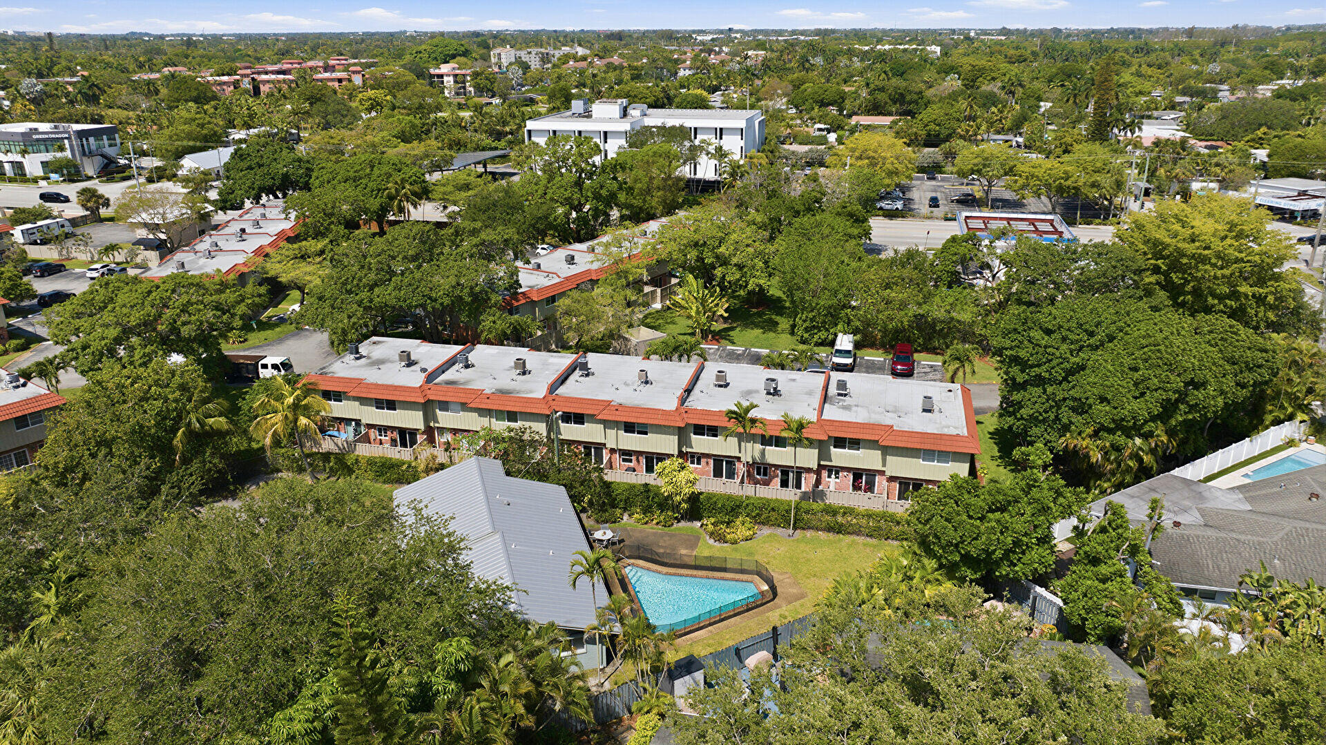 MANOR GROVE VILLAGE THREE CONDO - Residential