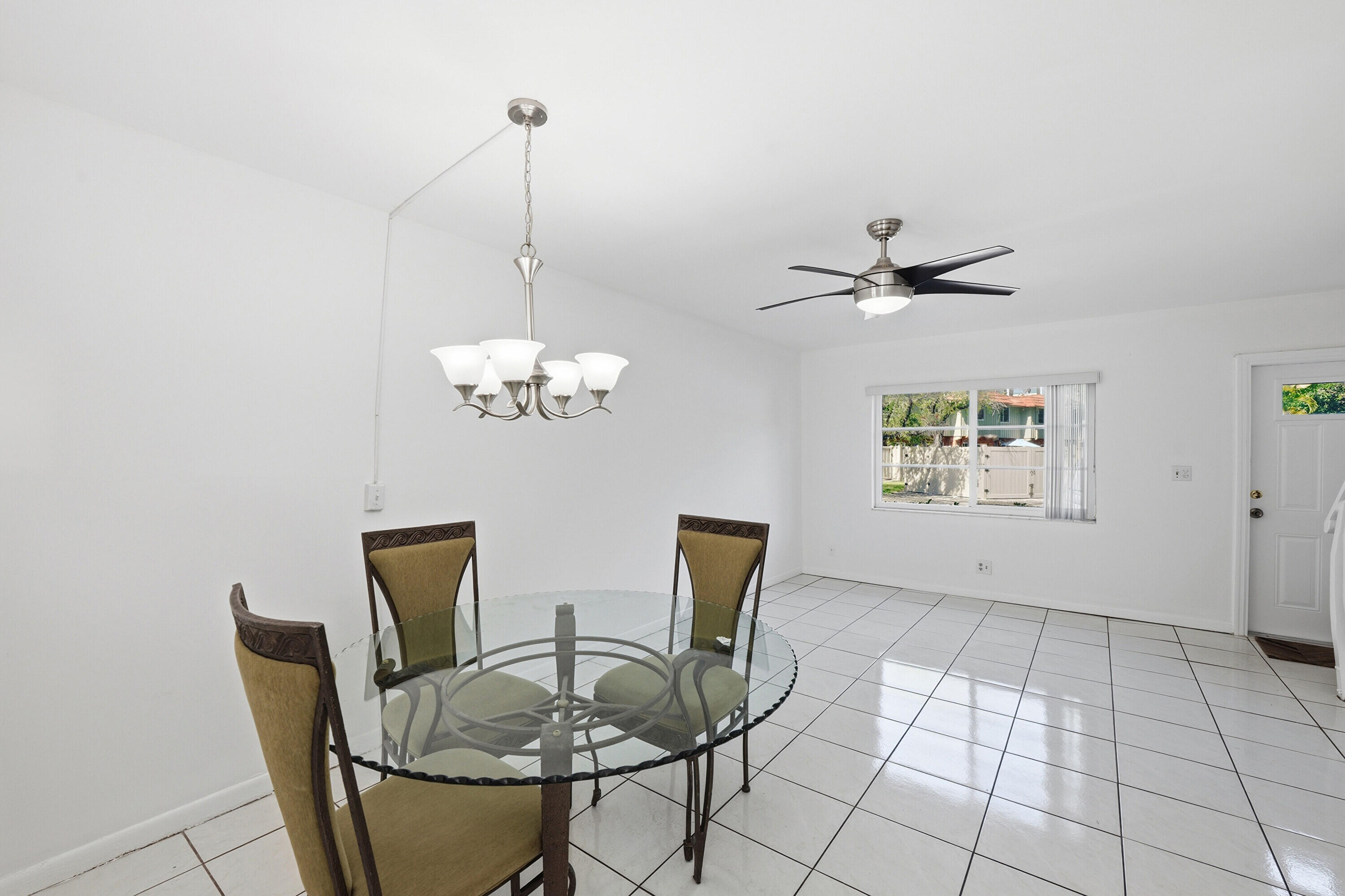 MANOR GROVE VILLAGE THREE CONDO - Residential
