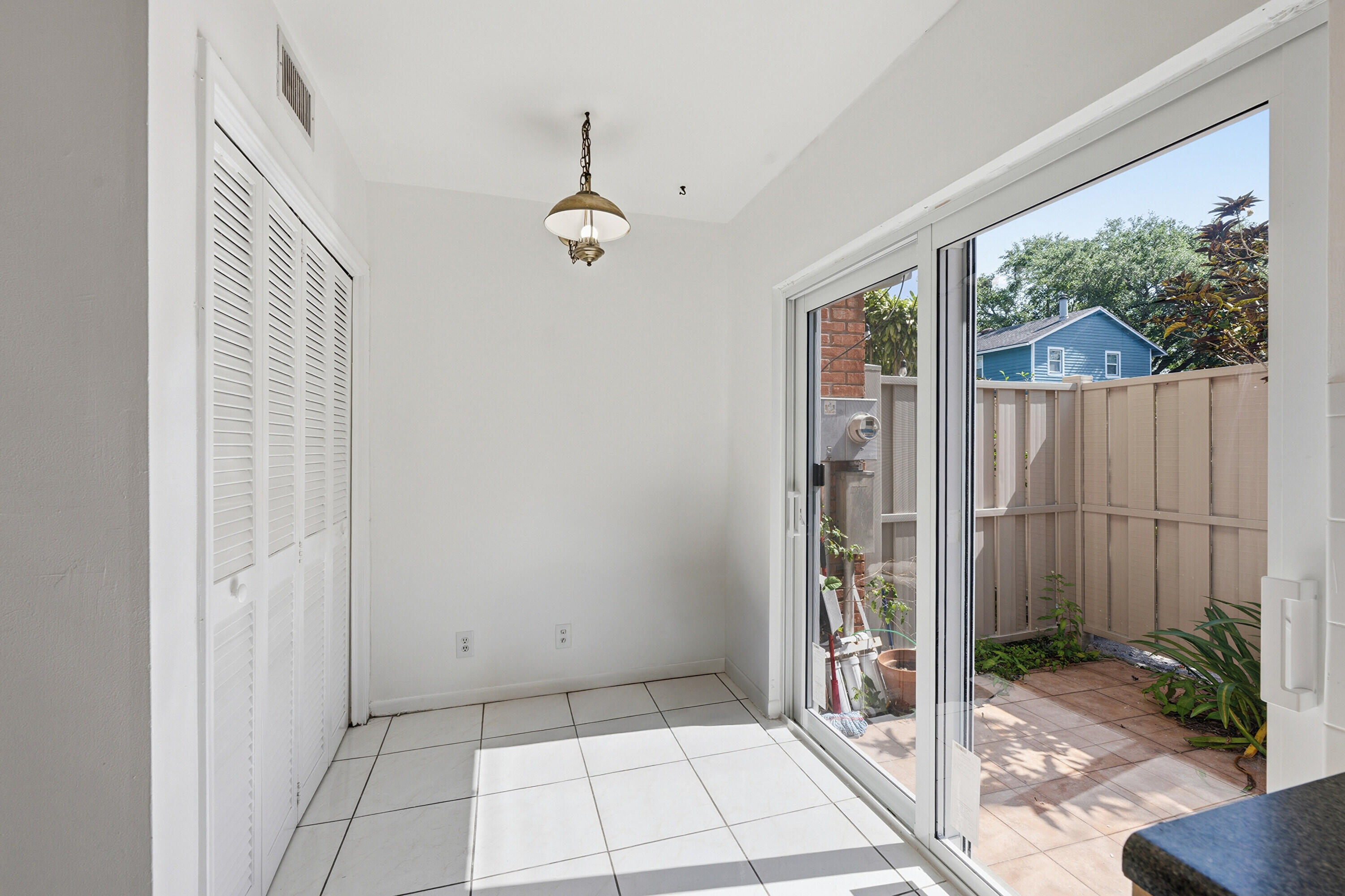 MANOR GROVE VILLAGE THREE CONDO - Residential