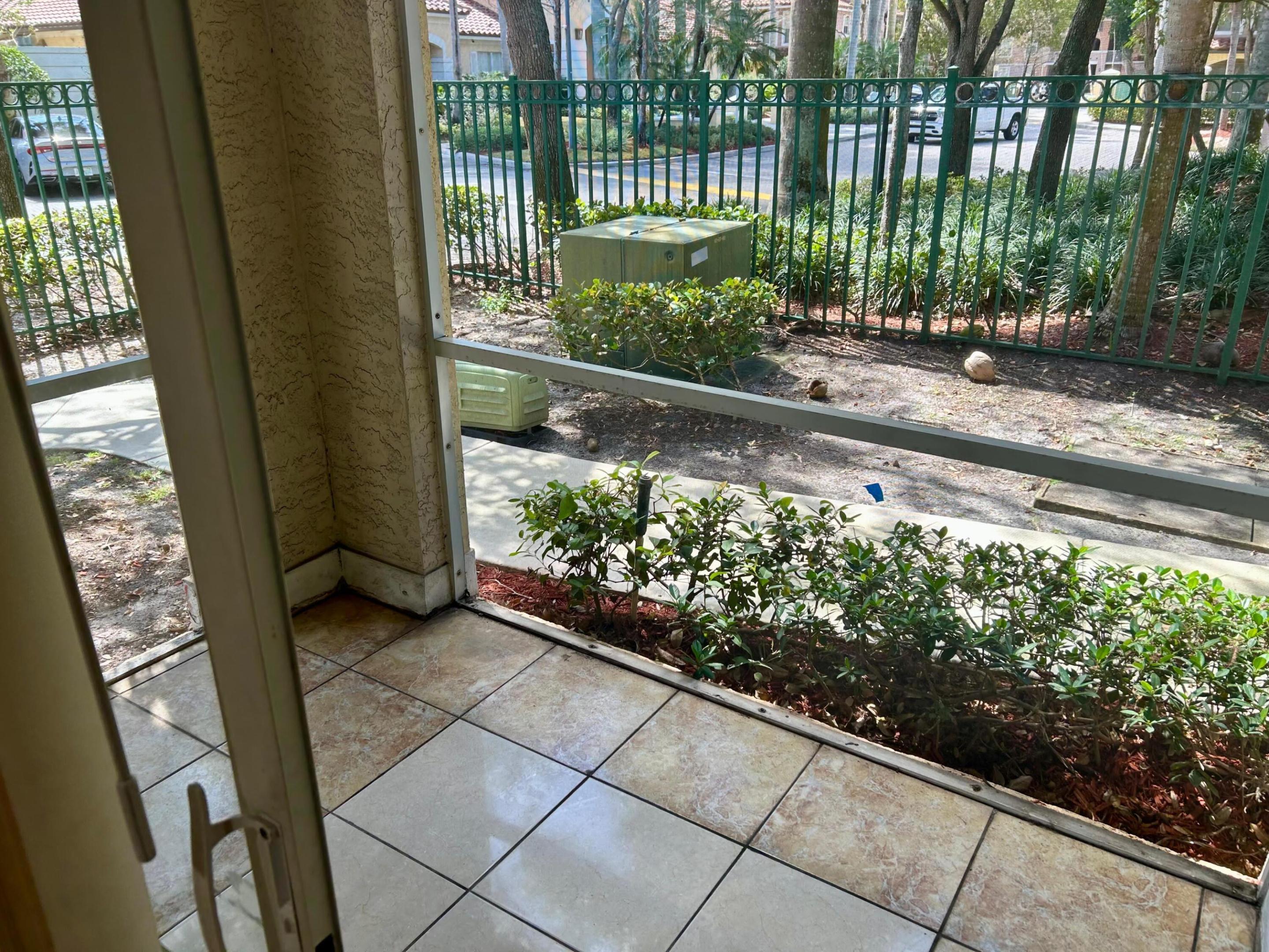 CYPRESS POINTE AT CORAL SPRINGS - Residential