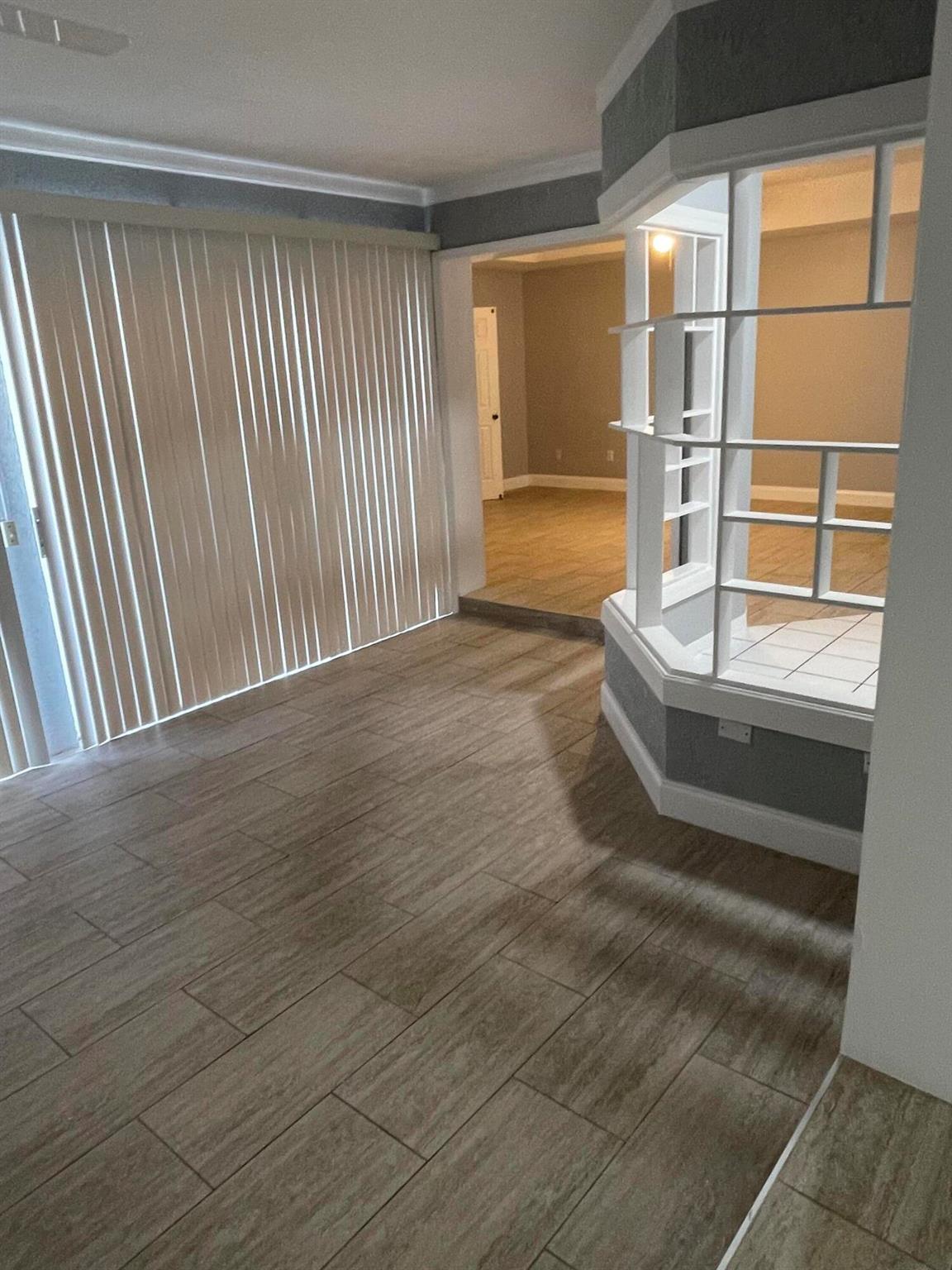 PAAR ESTATES - Residential Lease