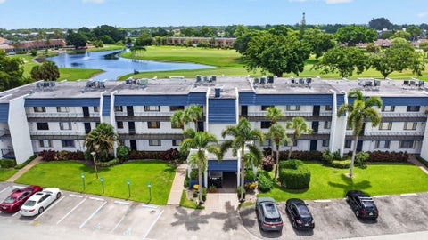 Tiny photo for 4539 Luxemburg Court #205, Lake Worth, FL 33467 (MLS # B26050397)