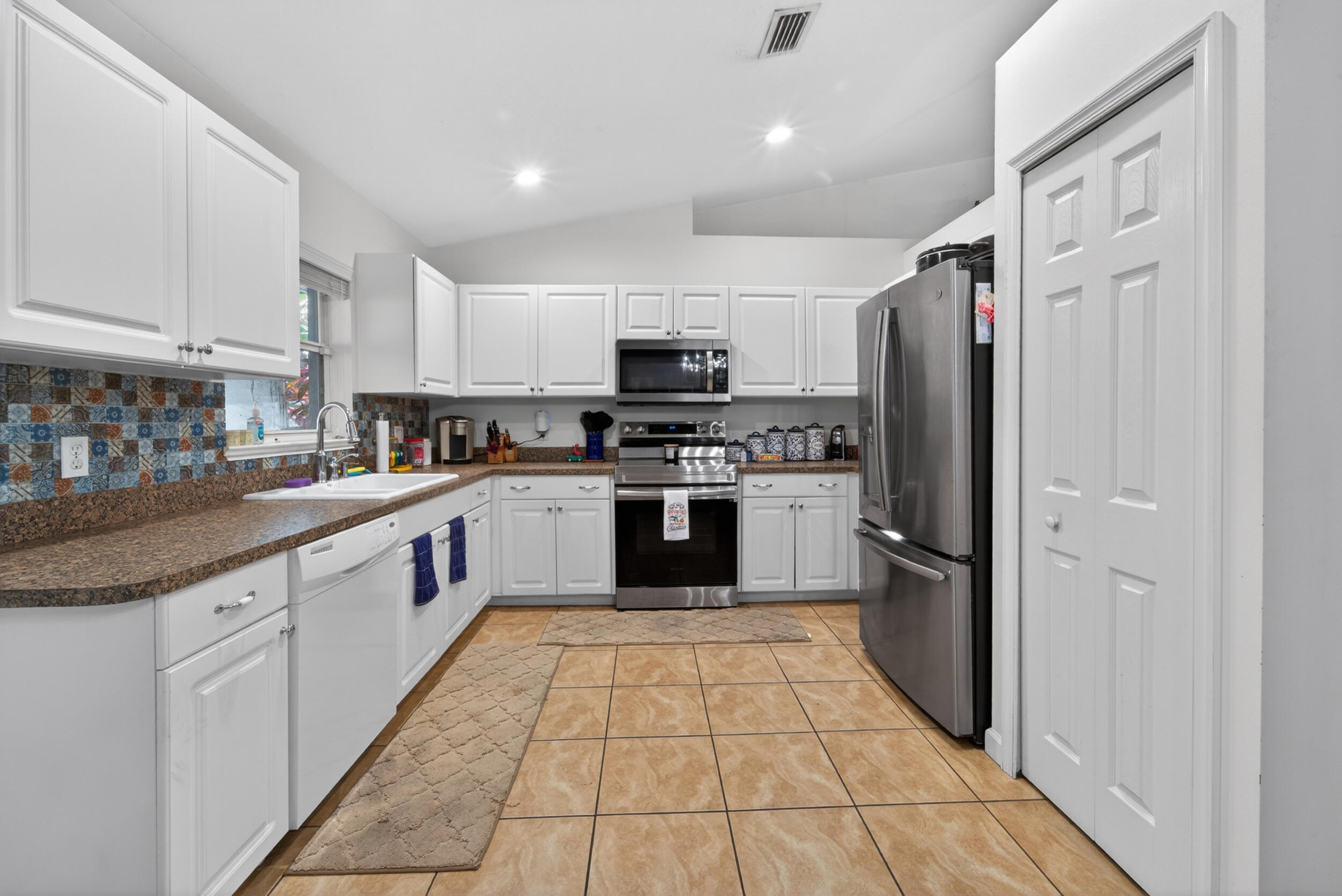 OSCEOLA ESTATES II - Residential
