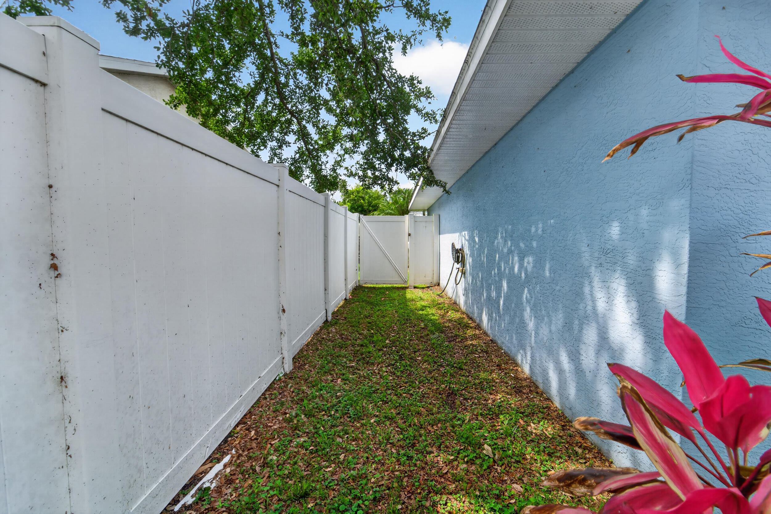 OSCEOLA ESTATES II - Residential