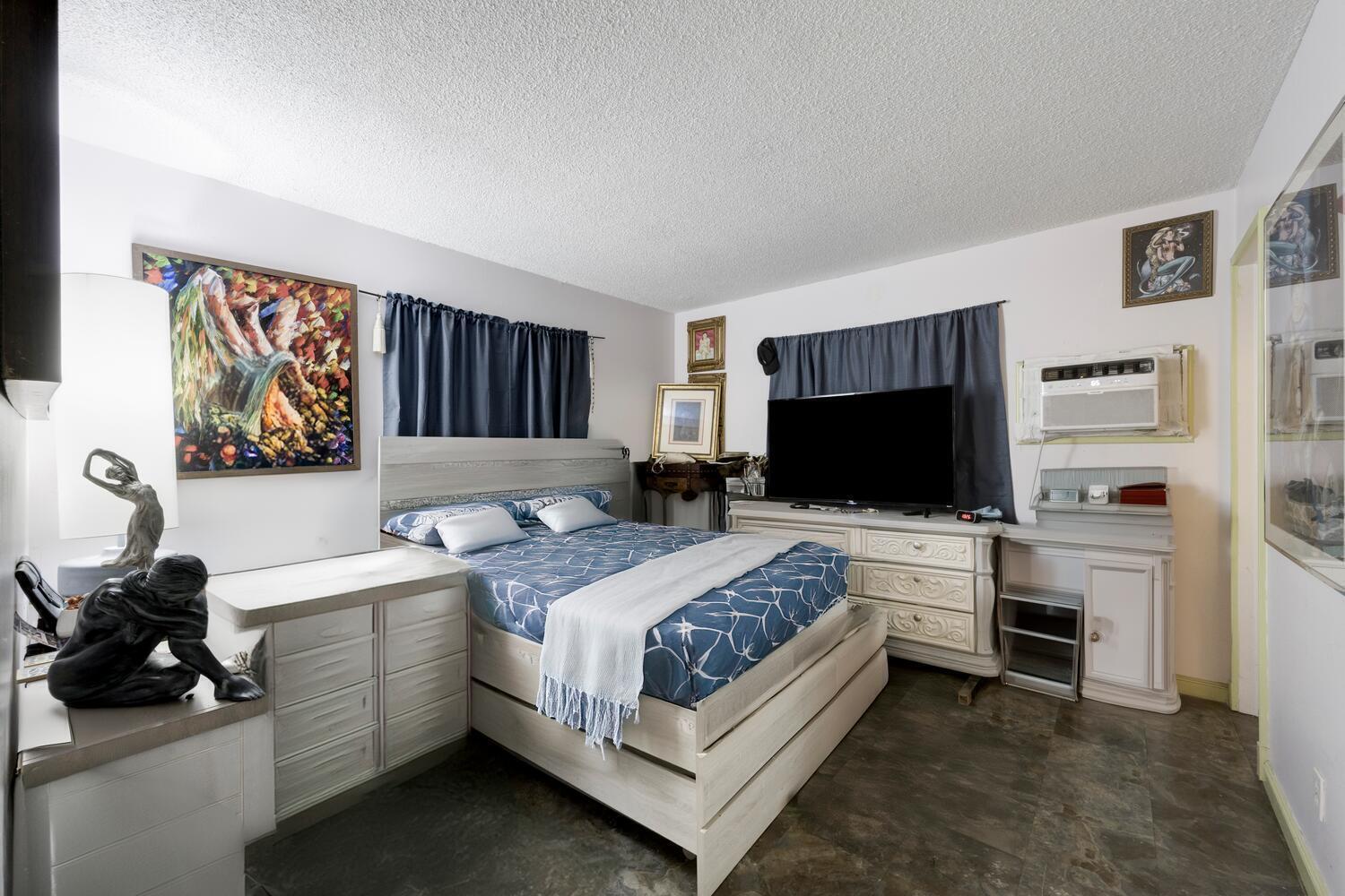 TOWNSITE APTS ONE CONDO - Residential