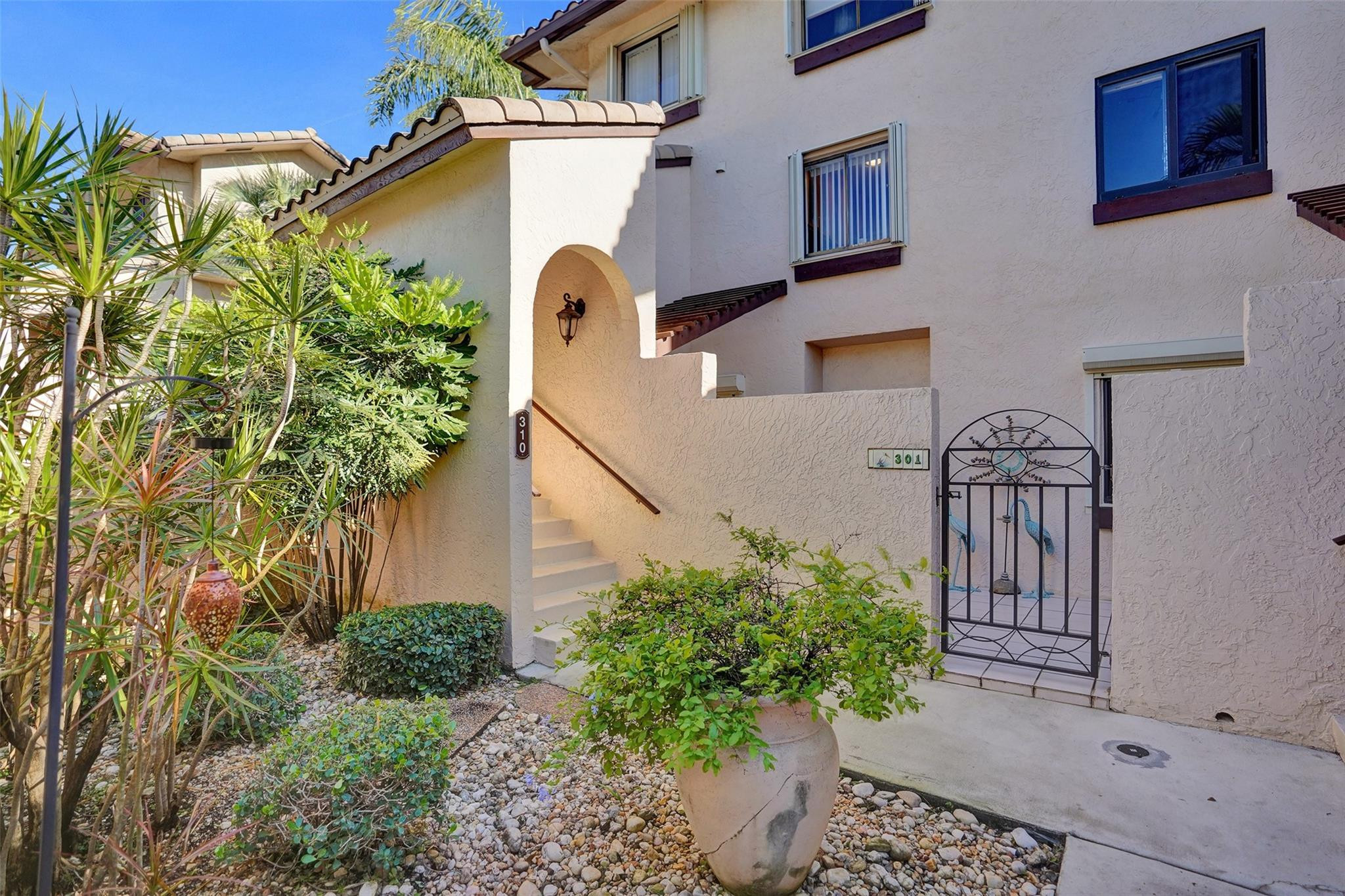 Captains walk - Residential