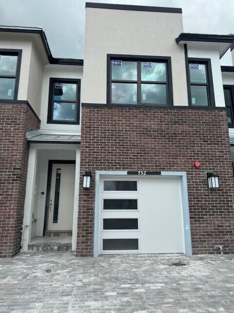 NEW CONSTRUCTION: Final Building in Emory is now available The Seacrest 3 Bedroom townhome is a crowd favorite with it's large island and ample living spaces. The home has been adorned with luxurious design finishes throughout. Do not miss out on your chance to own a brand new home here.