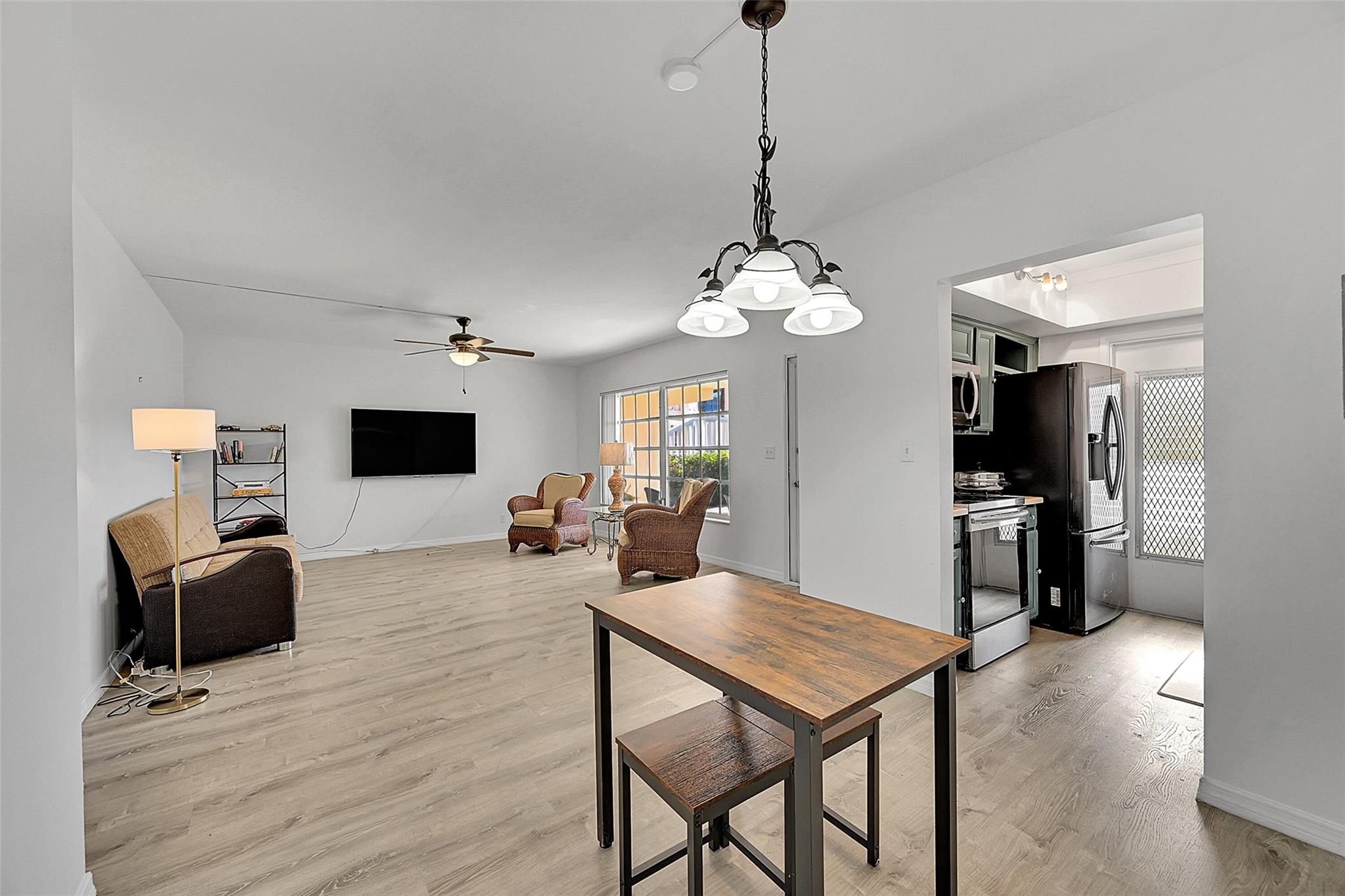 Cypress Lake East - Residential