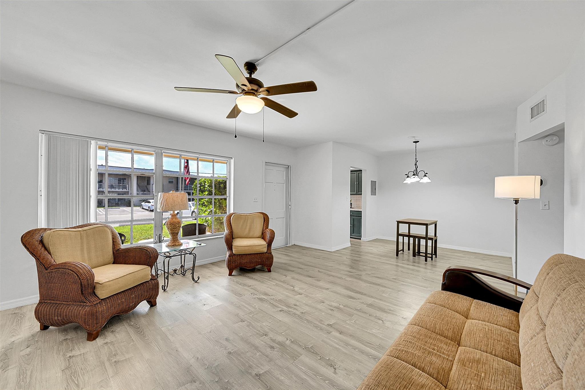 Cypress Lake East - Residential