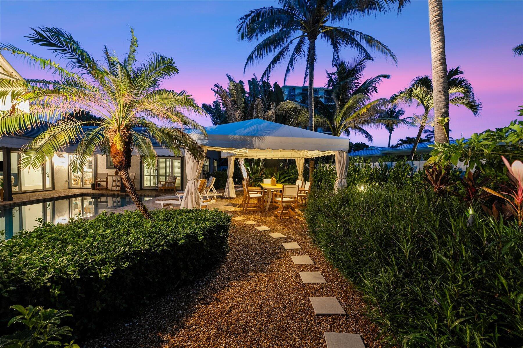 JUPITER INLET COLONY - Residential