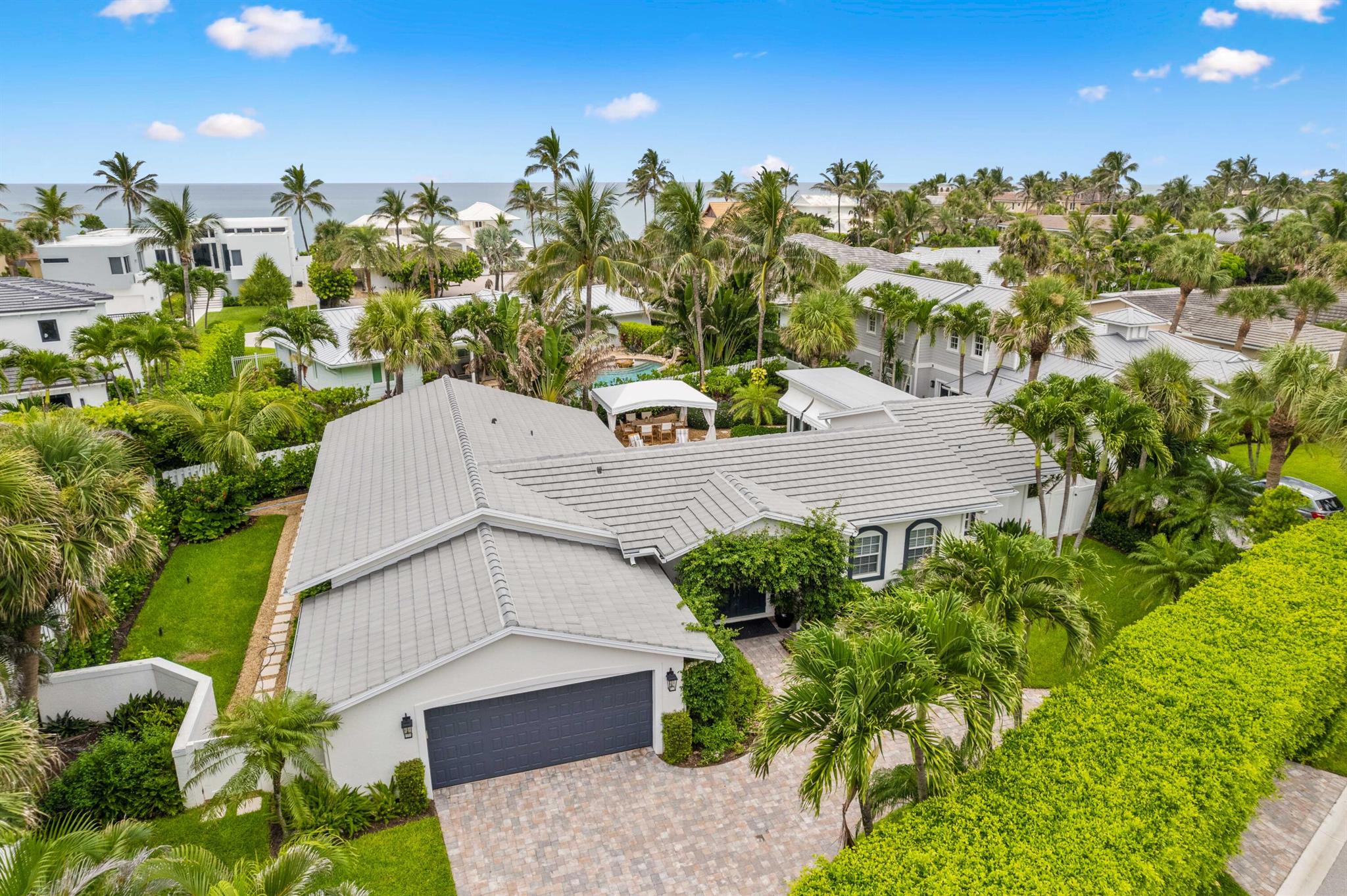 JUPITER INLET COLONY - Residential