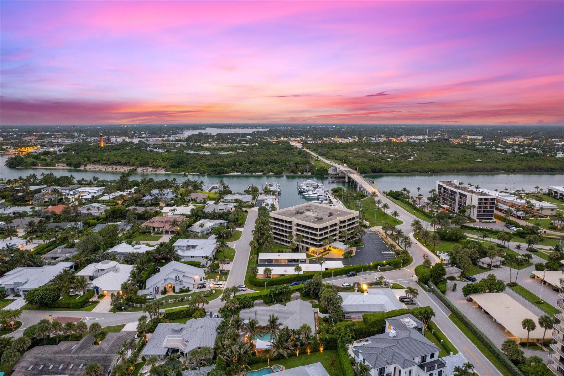 JUPITER INLET COLONY - Residential