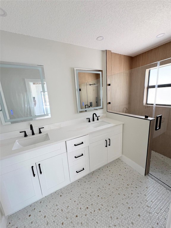 LAKES OF SHERBROOKE PH 3 - Residential