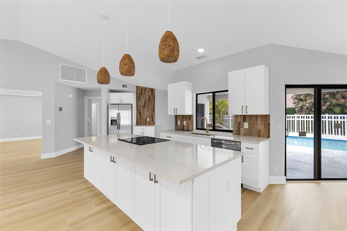 LAKES OF SHERBROOKE PH 3 - Residential