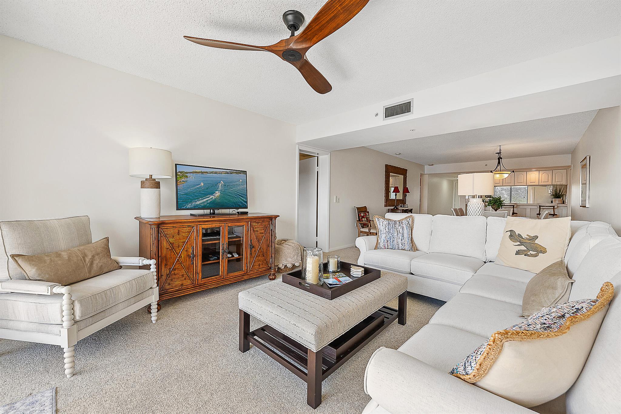 1601 Marina Isle Way 402