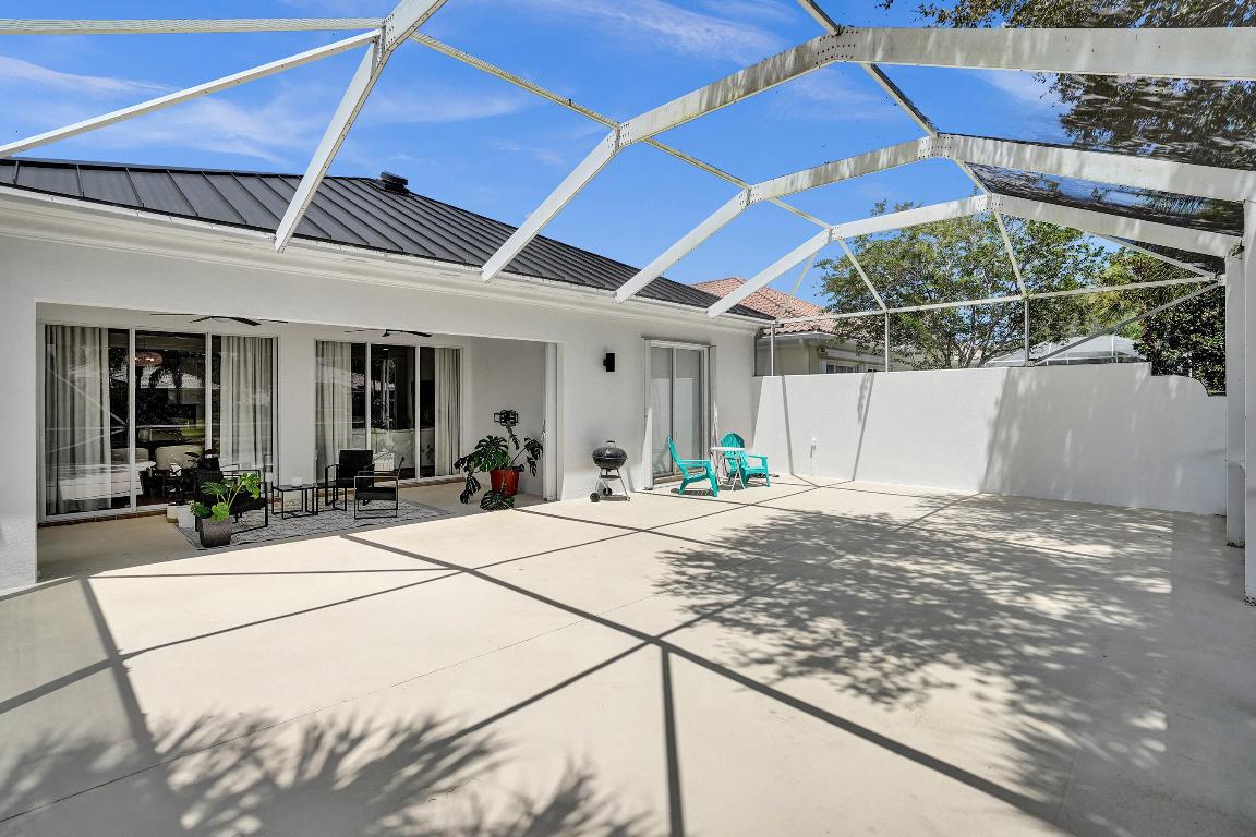 VILLAGEWALK OF WELLINGTON 5 - Residential