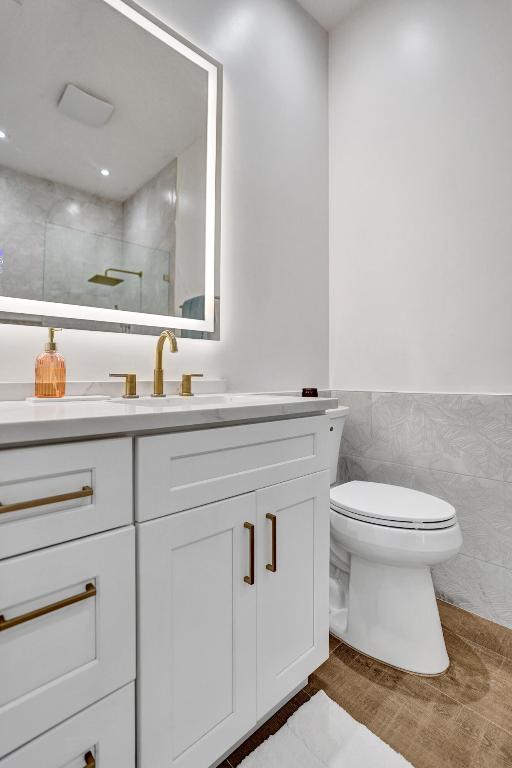 VILLAGEWALK OF WELLINGTON 5 - Residential