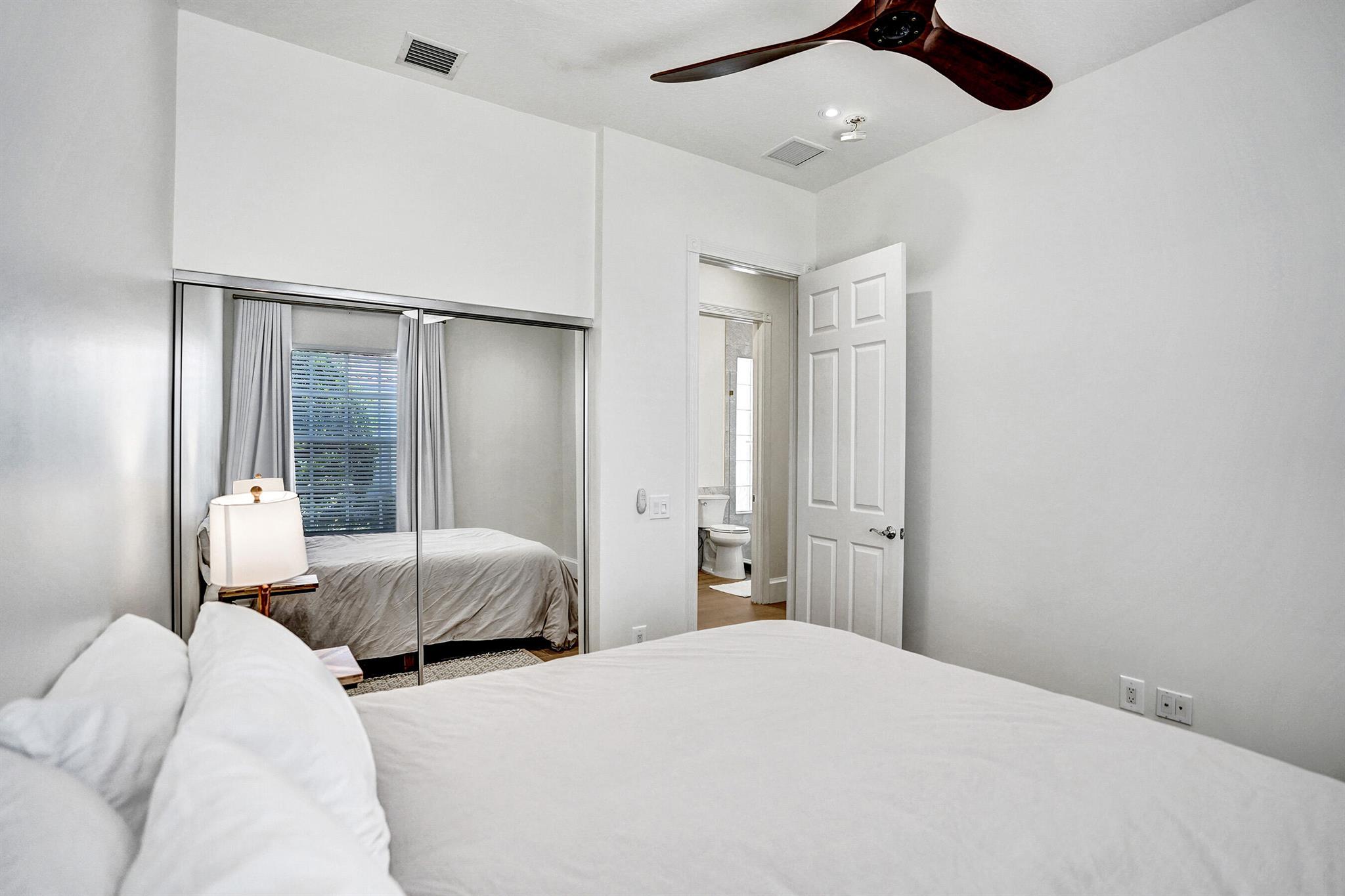 VILLAGEWALK OF WELLINGTON 5 - Residential