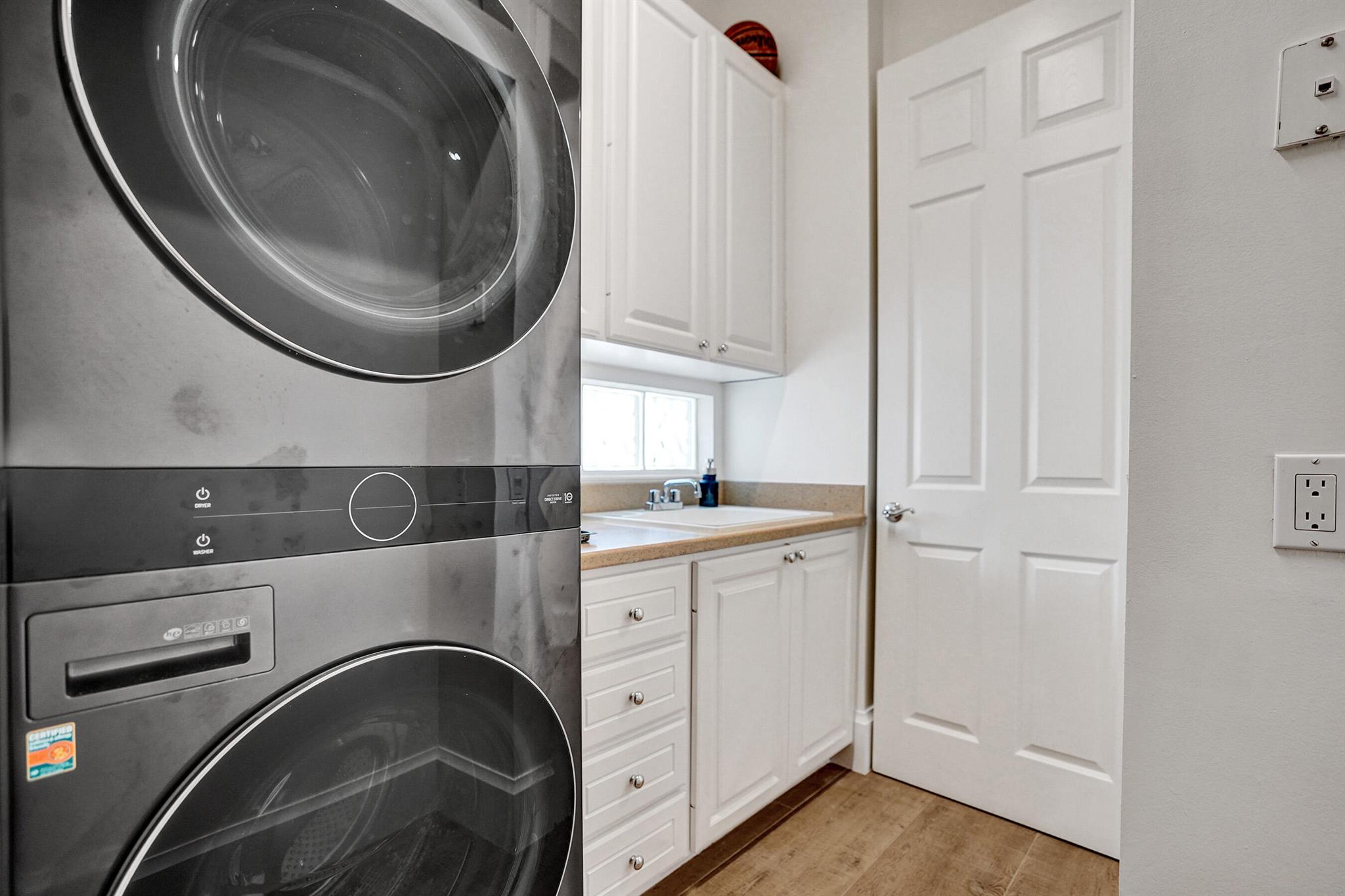 VILLAGEWALK OF WELLINGTON 5 - Residential