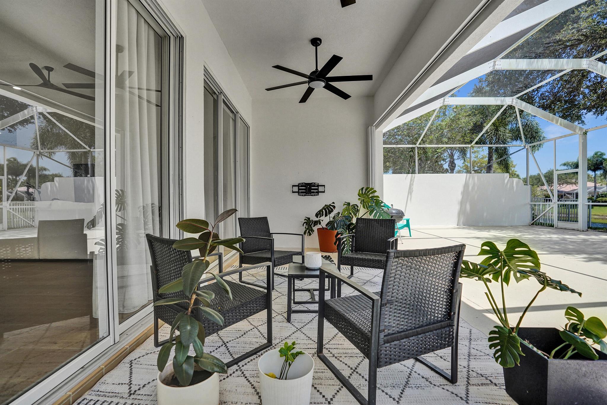 VILLAGEWALK OF WELLINGTON 5 - Residential