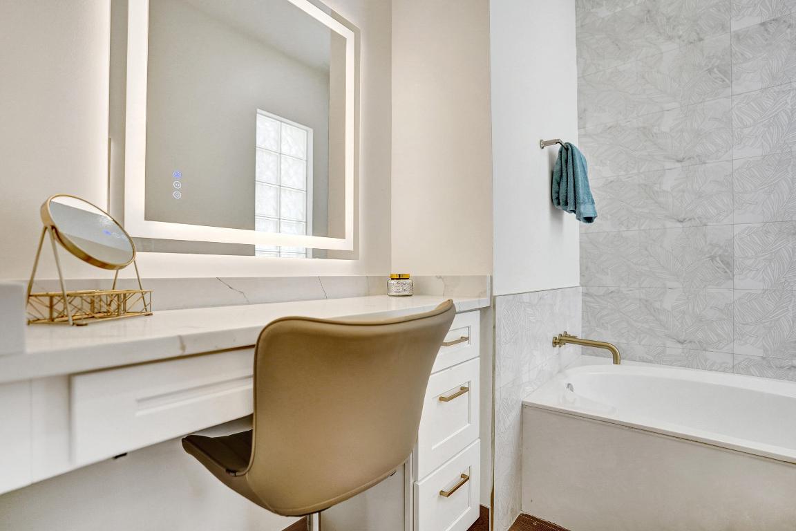 VILLAGEWALK OF WELLINGTON 5 - Residential