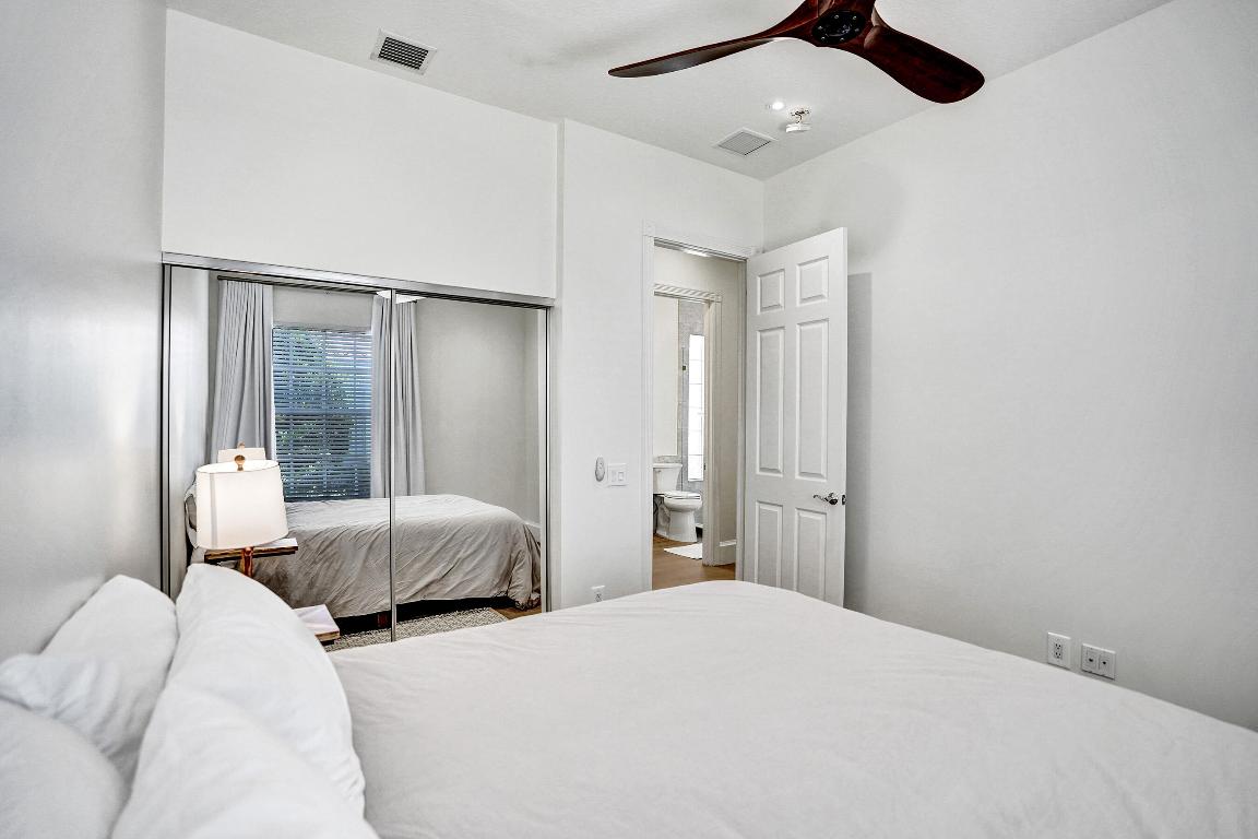 VILLAGEWALK OF WELLINGTON 5 - Residential