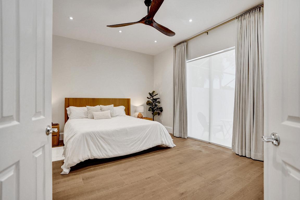 VILLAGEWALK OF WELLINGTON 5 - Residential