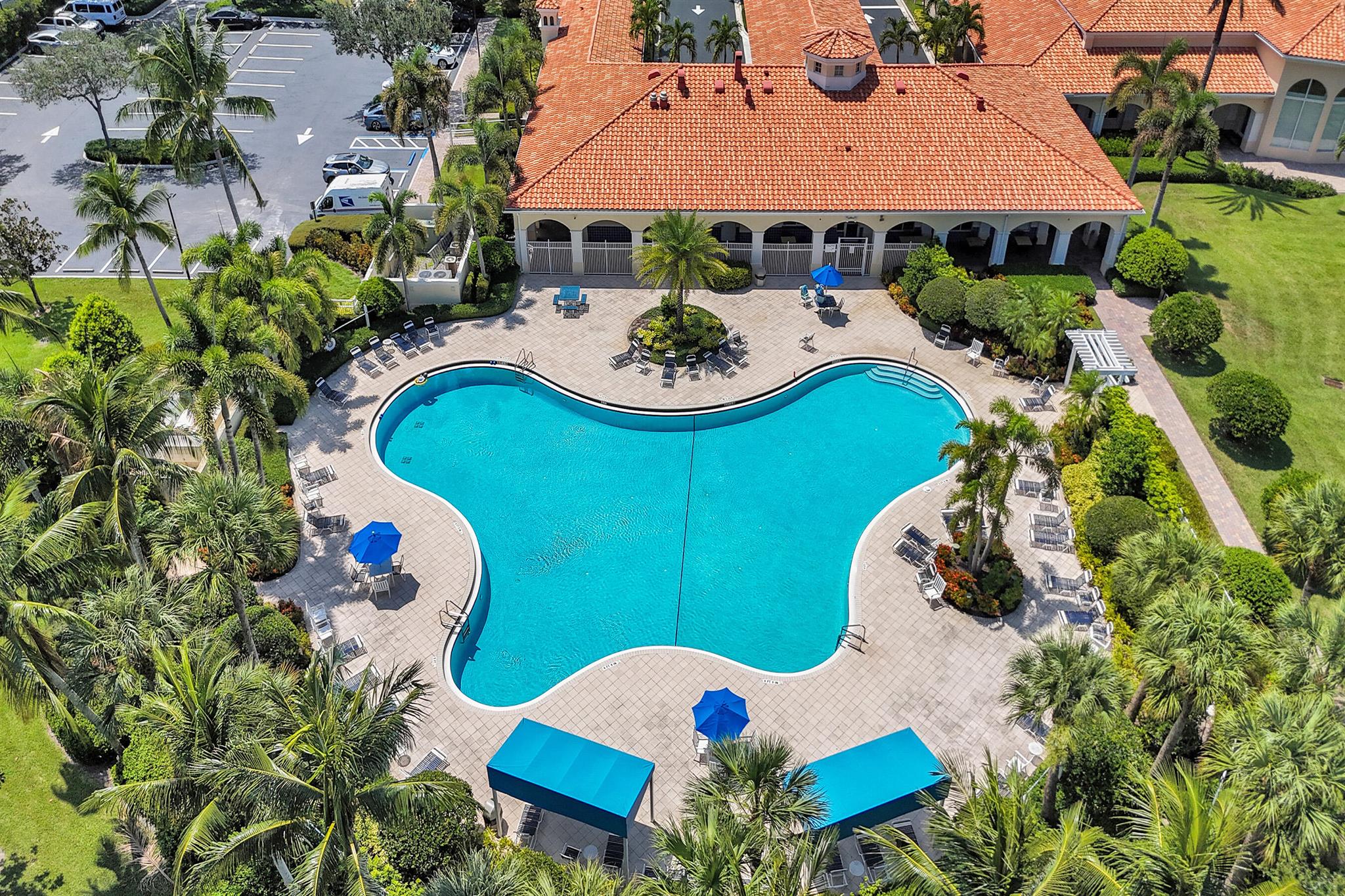 VILLAGEWALK OF WELLINGTON 5 - Residential