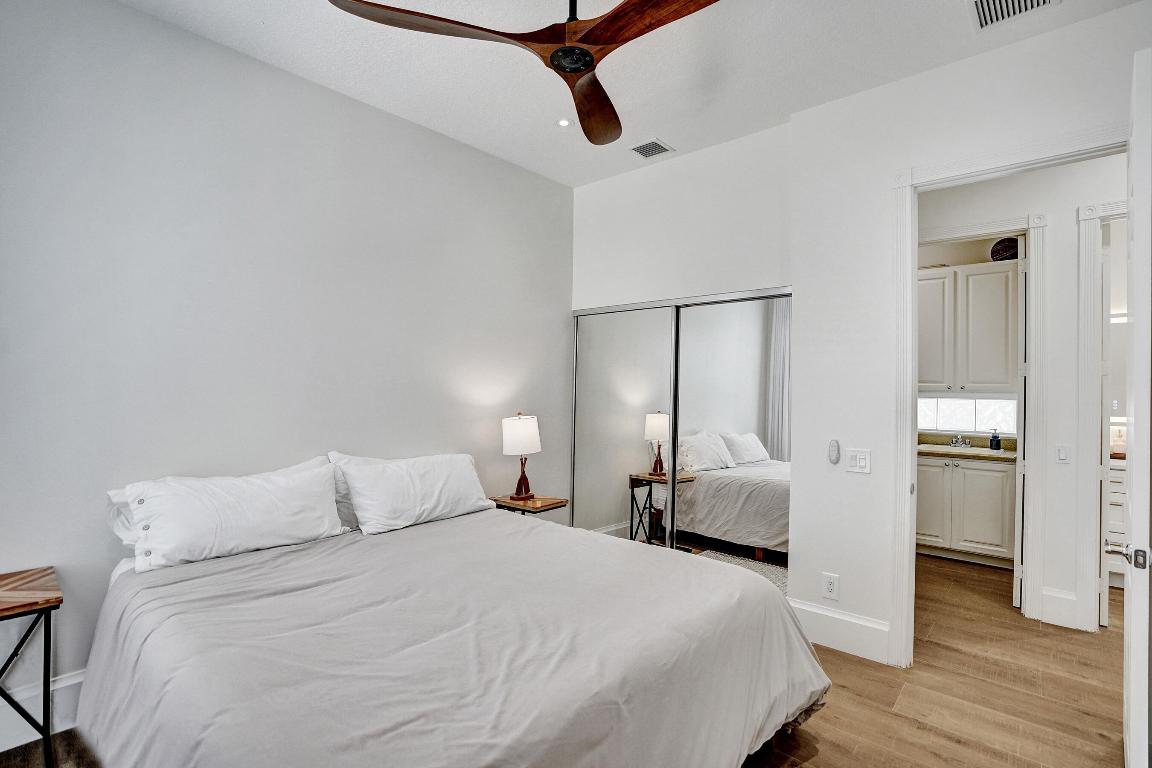 VILLAGEWALK OF WELLINGTON 5 - Residential