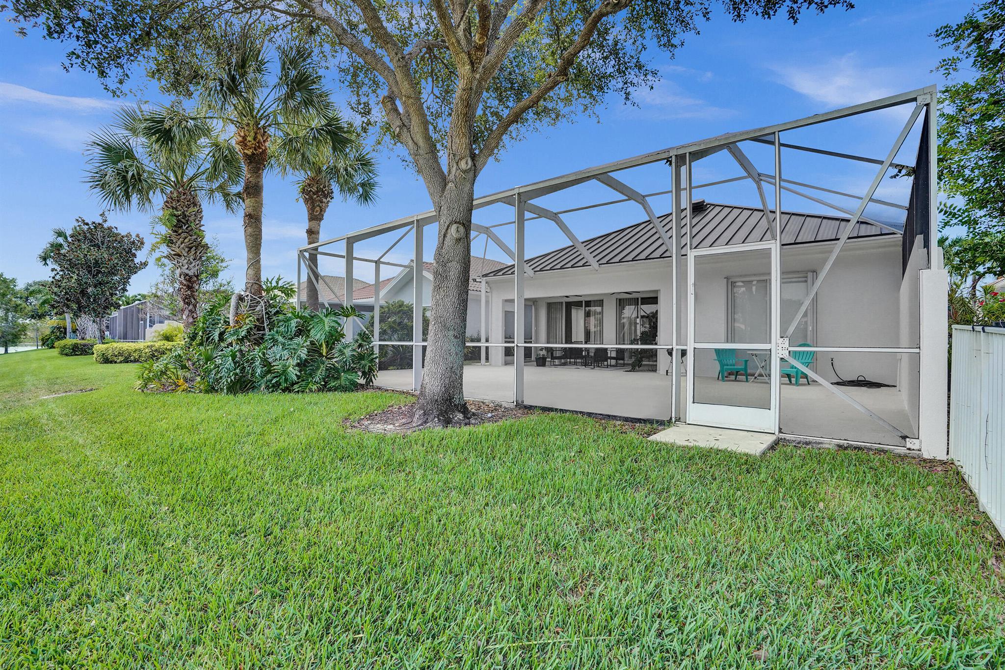 VILLAGEWALK OF WELLINGTON 5 - Residential