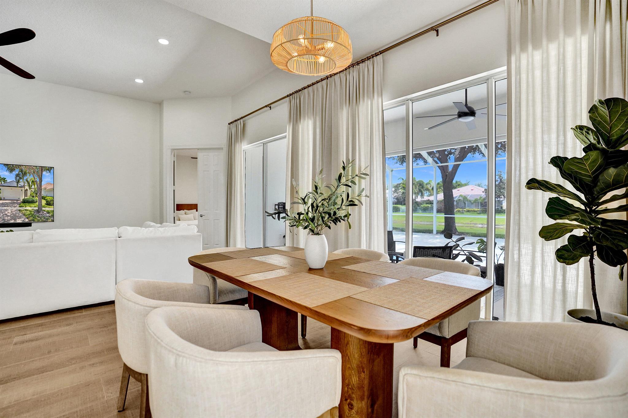 VILLAGEWALK OF WELLINGTON 5 - Residential