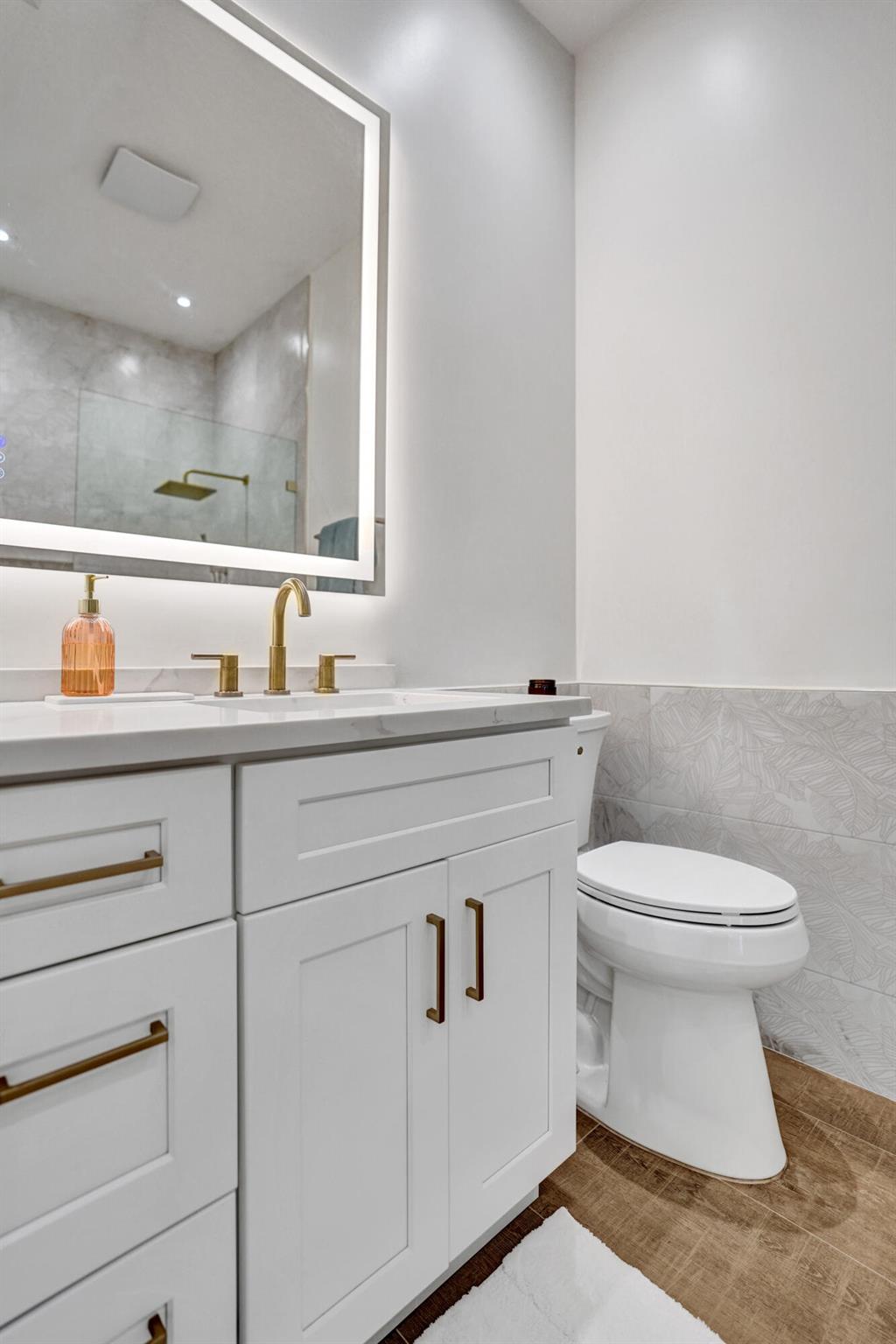 VILLAGEWALK OF WELLINGTON 5 - Residential