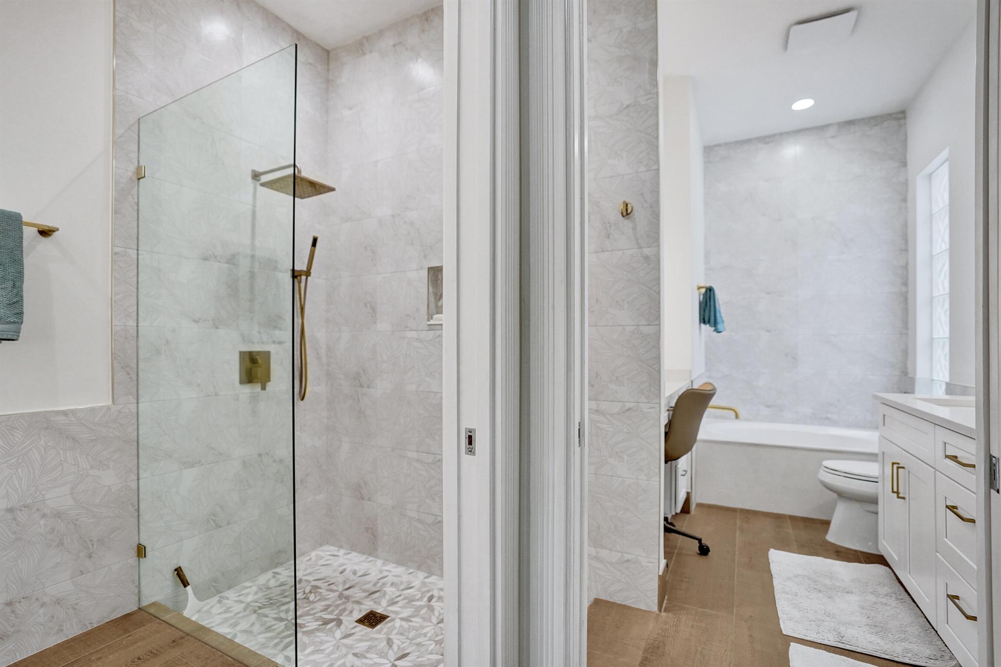 VILLAGEWALK OF WELLINGTON 5 - Residential