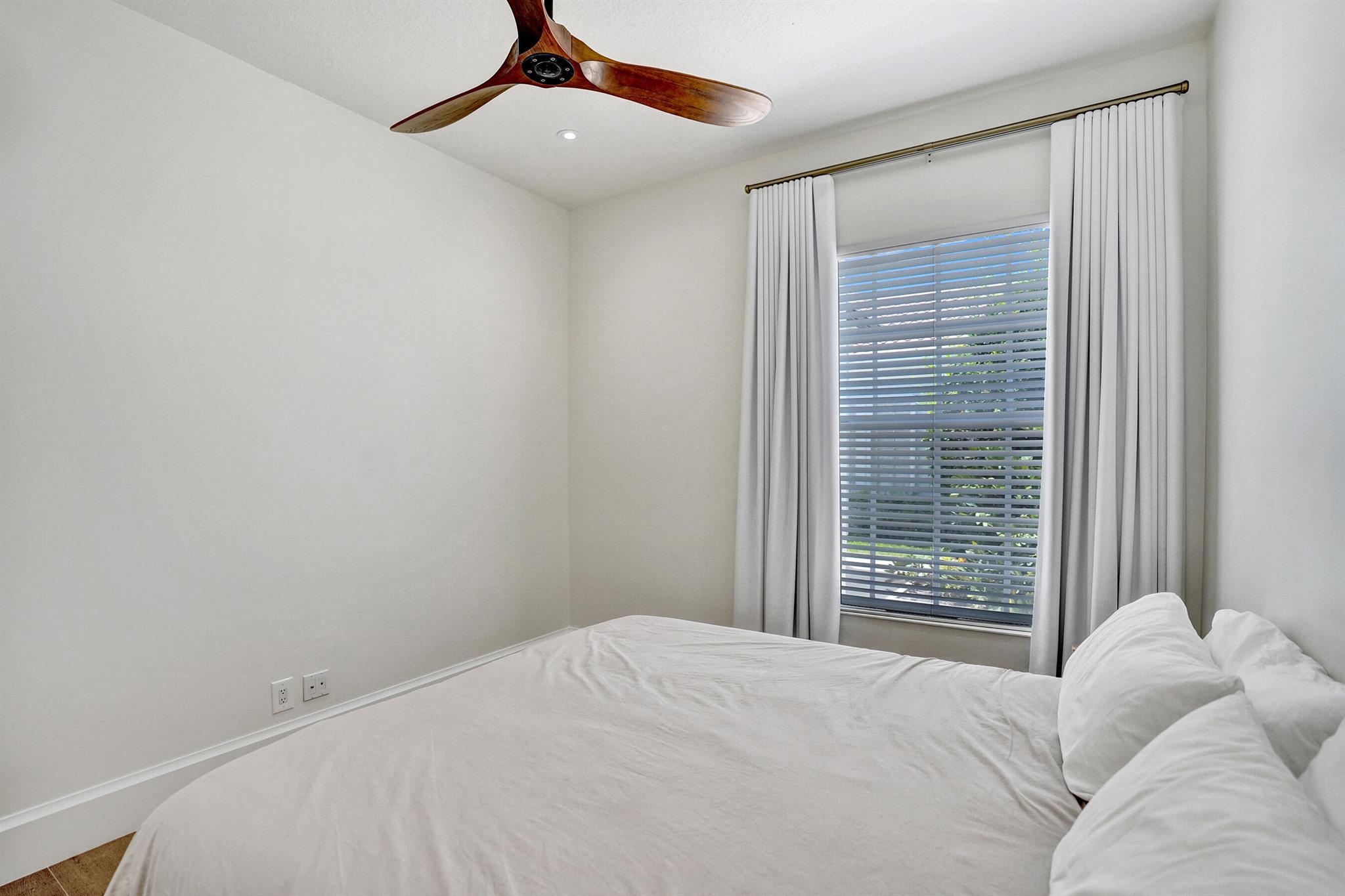 VILLAGEWALK OF WELLINGTON 5 - Residential