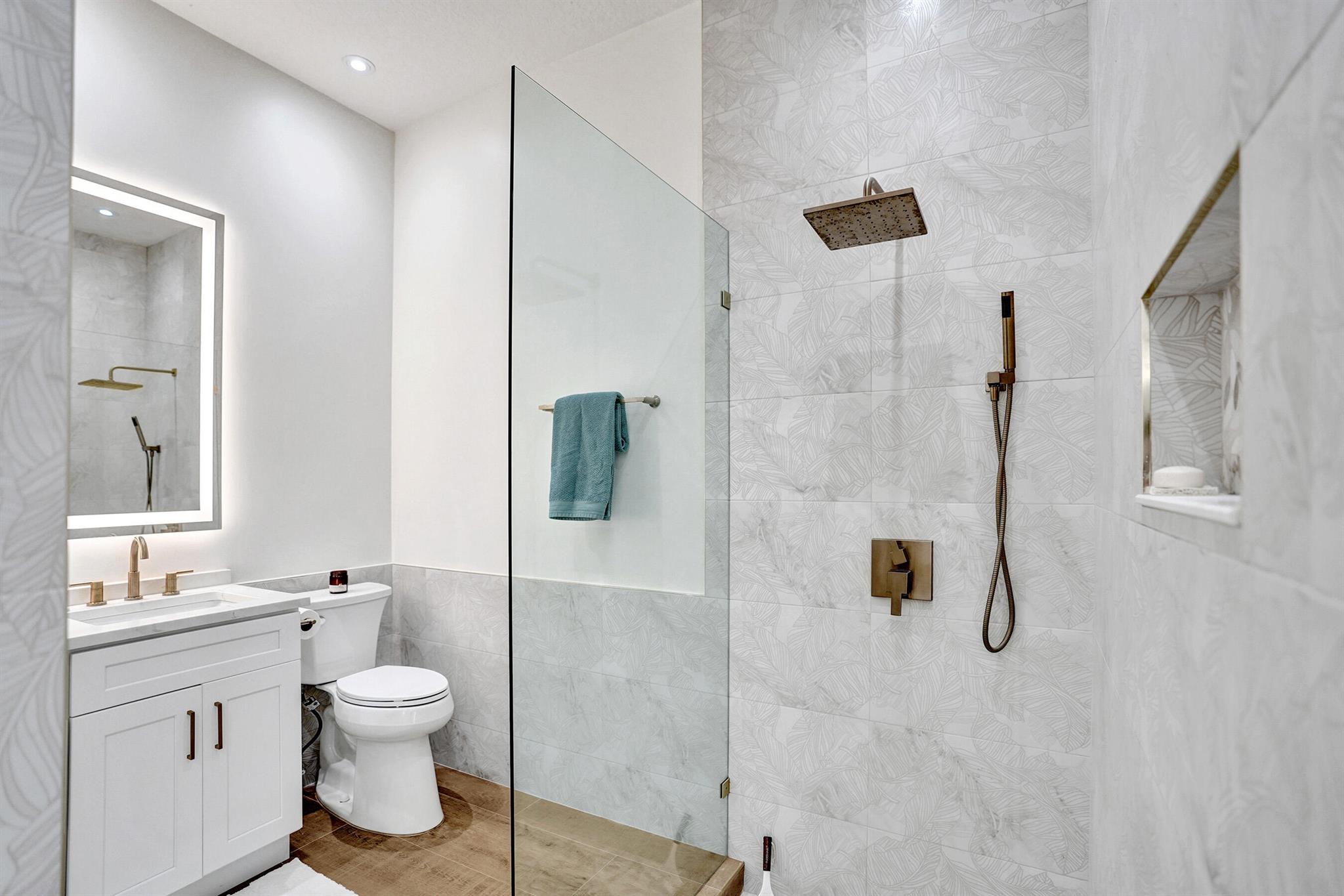 VILLAGEWALK OF WELLINGTON 5 - Residential