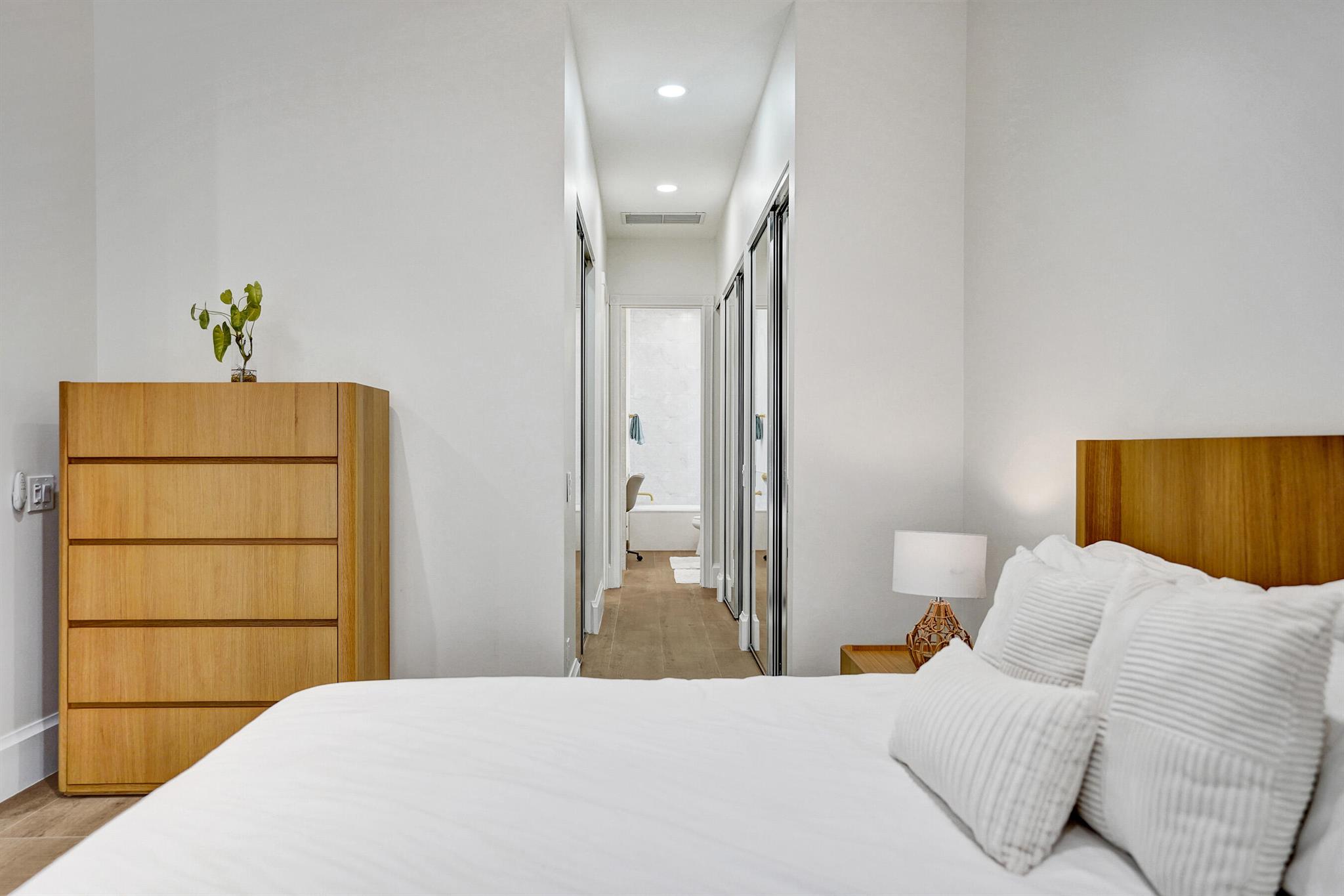 VILLAGEWALK OF WELLINGTON 5 - Residential