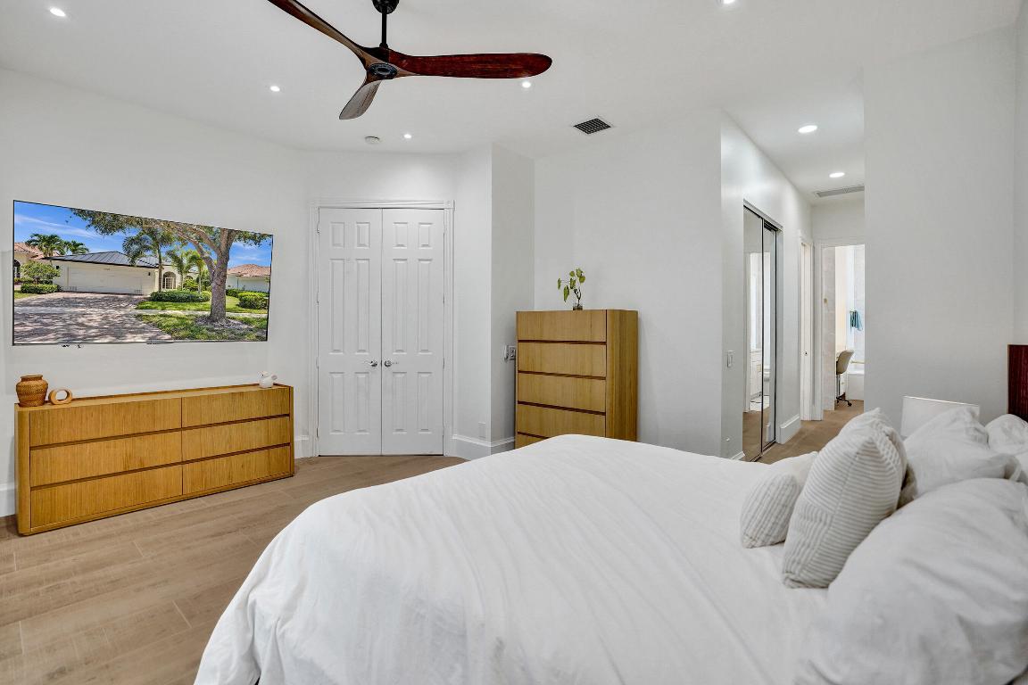 VILLAGEWALK OF WELLINGTON 5 - Residential